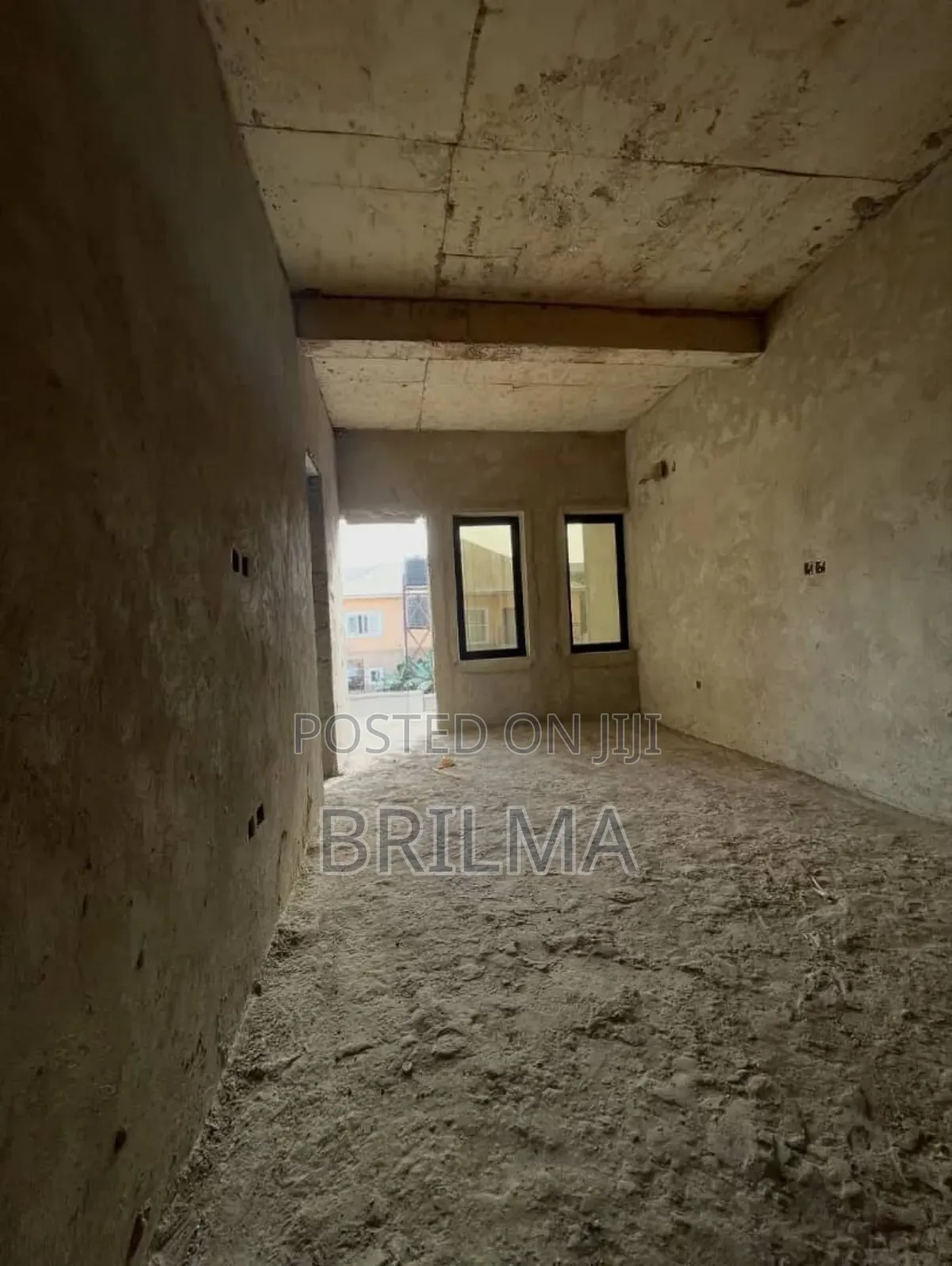4bedrooms Semi Detached With Bq In Wuye For Sale in Wuye