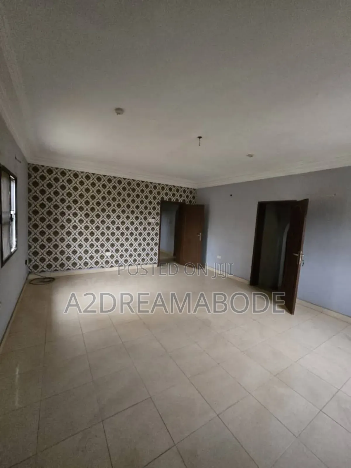 5bdrm Duplex in Omole Phase 2 for rent in Omole Phase 2
