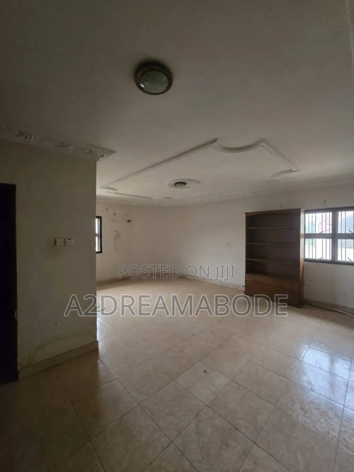 5bdrm Duplex in Omole Phase 2 for rent in Omole Phase 2