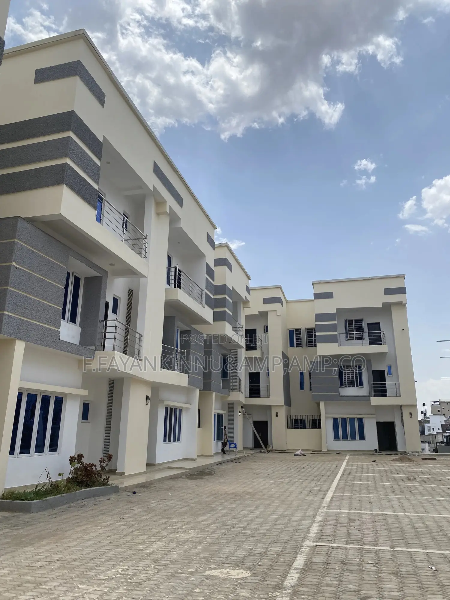 5bdrm Duplex in Guzape District for rent in Guzape District