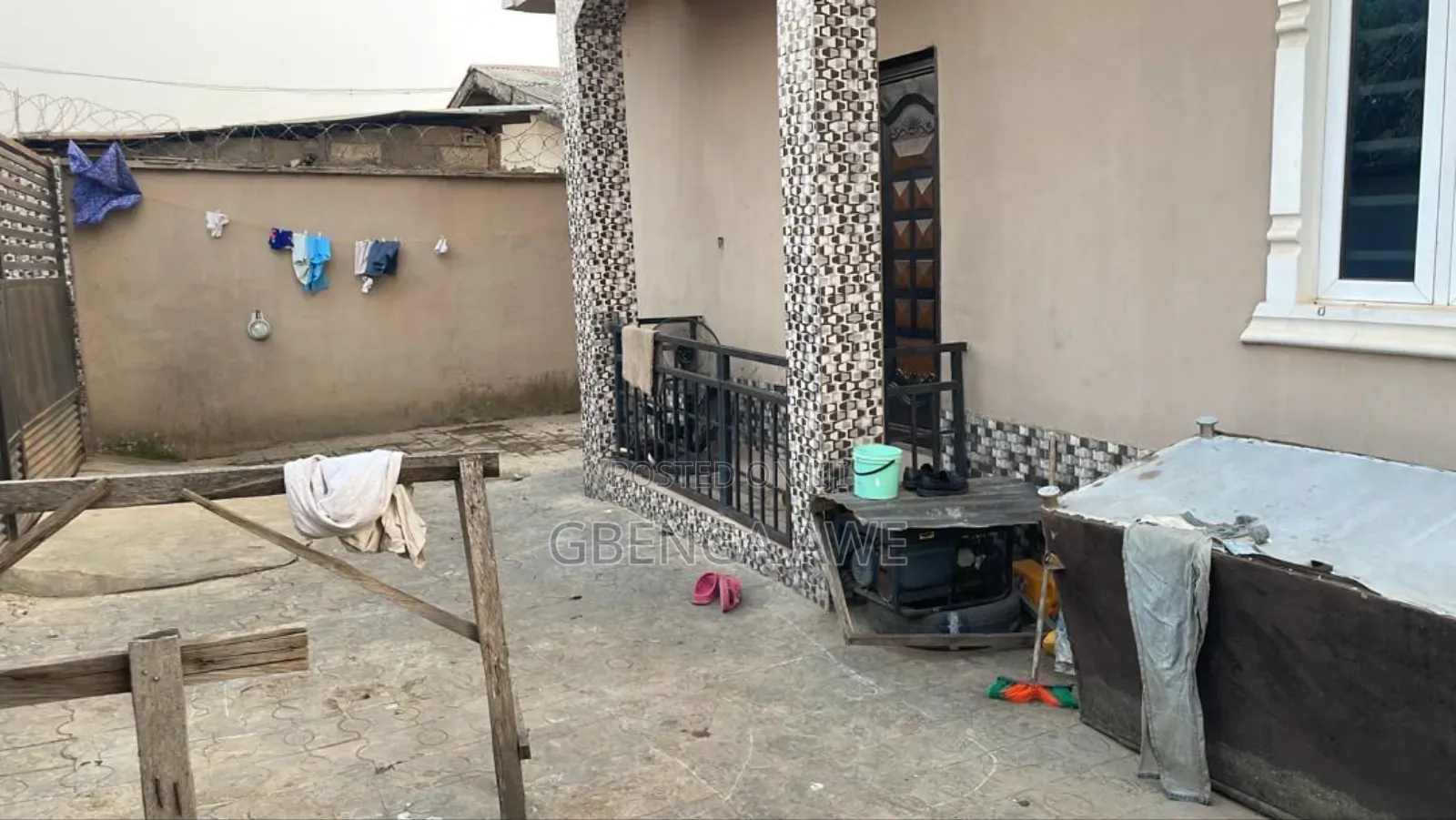 2bdrm Block of Flats in Awesome Auto, Obafemi-Owode for sale in Obafemi-Owode