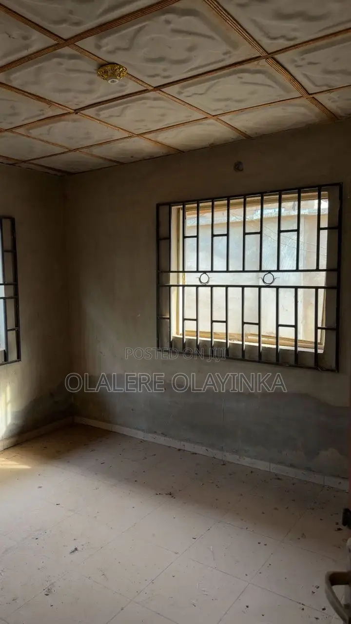 1bdrm Bungalow in Ido for sale in Ido