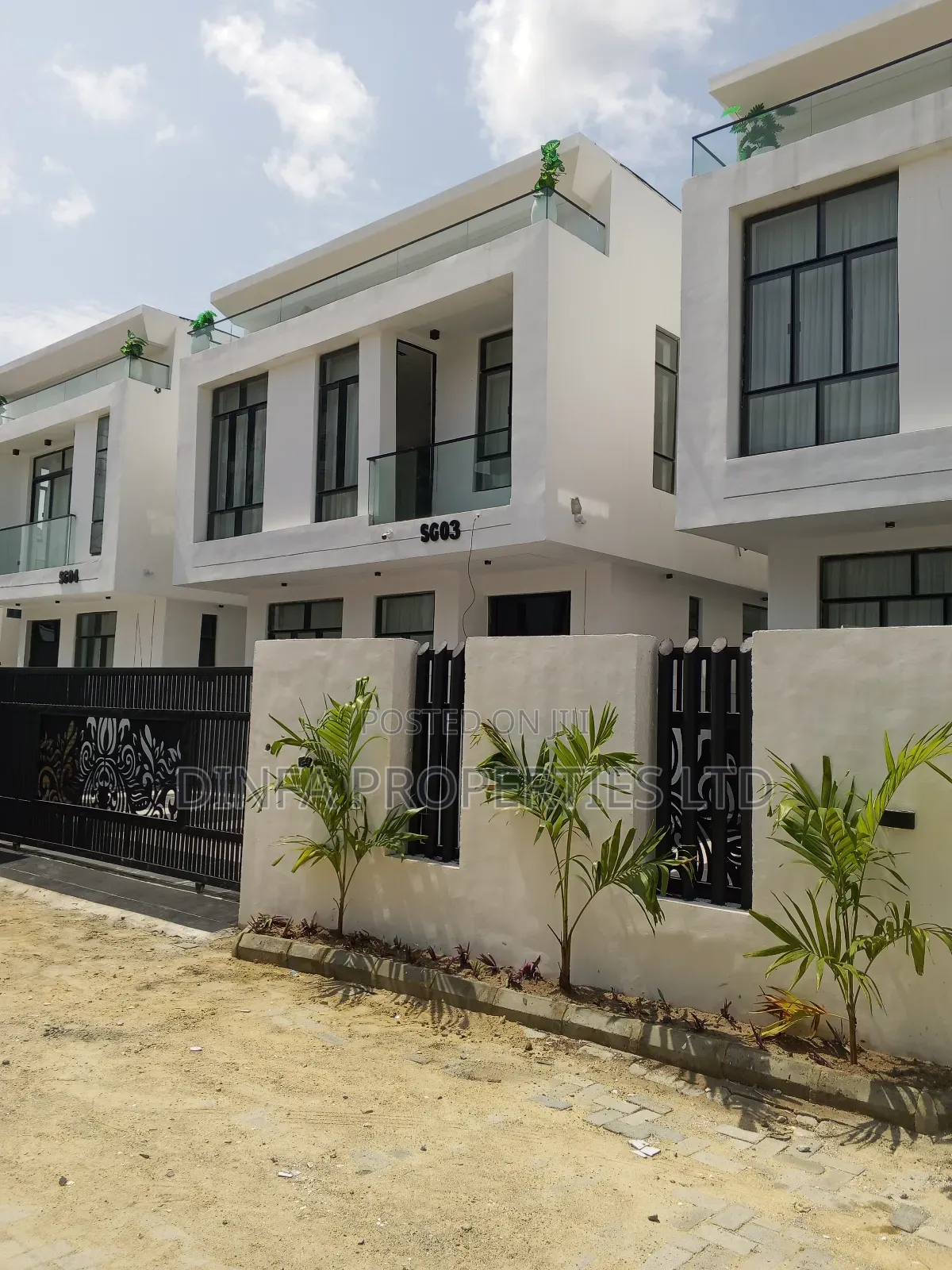 5bdrm Duplex in Lekki Toll Gate, Chevron for sale in Chevron
