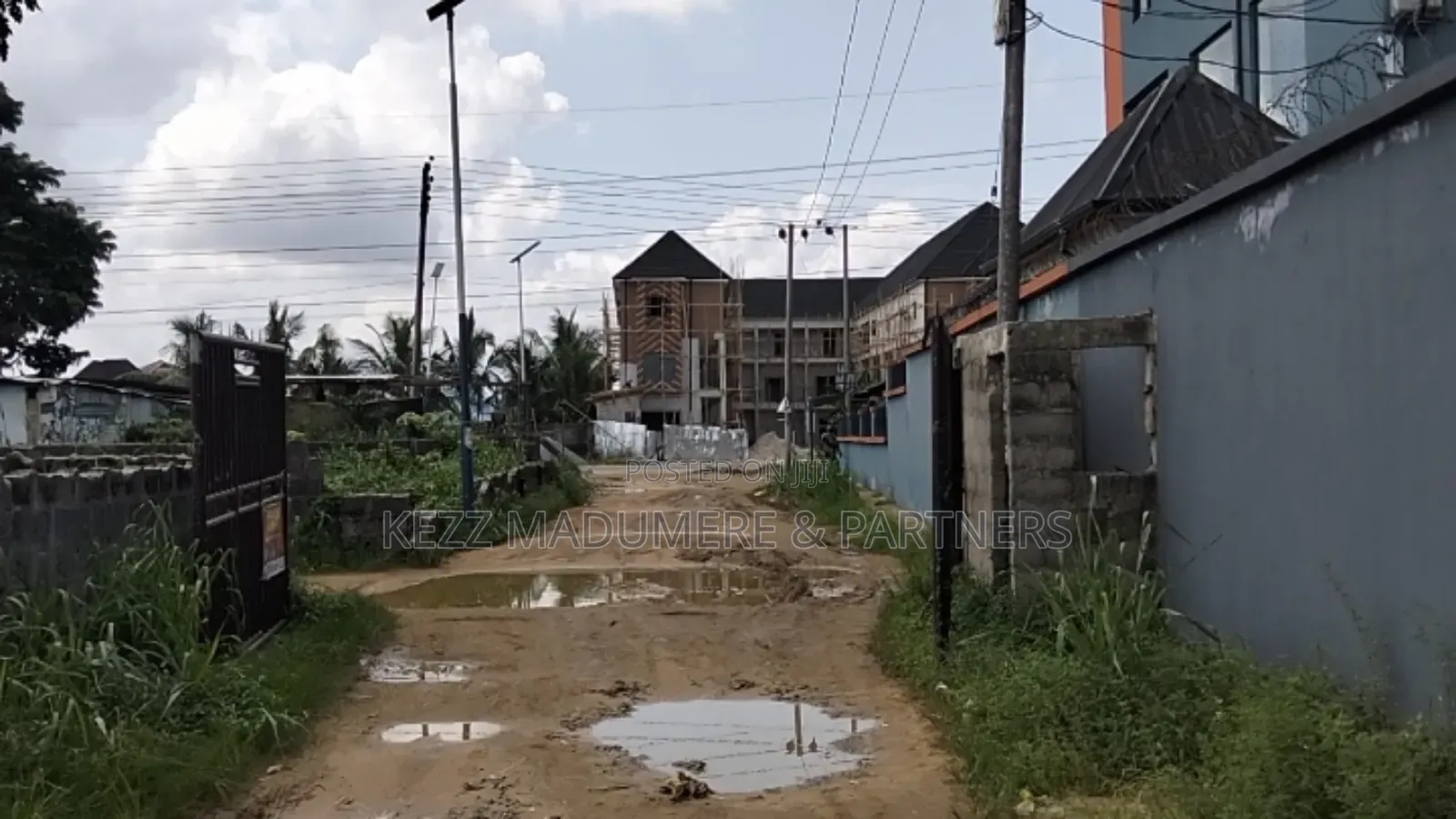 For Sale :Bfenced 2 Plots , 2 Poles Off Sars Road, Ph in Rukpokwu