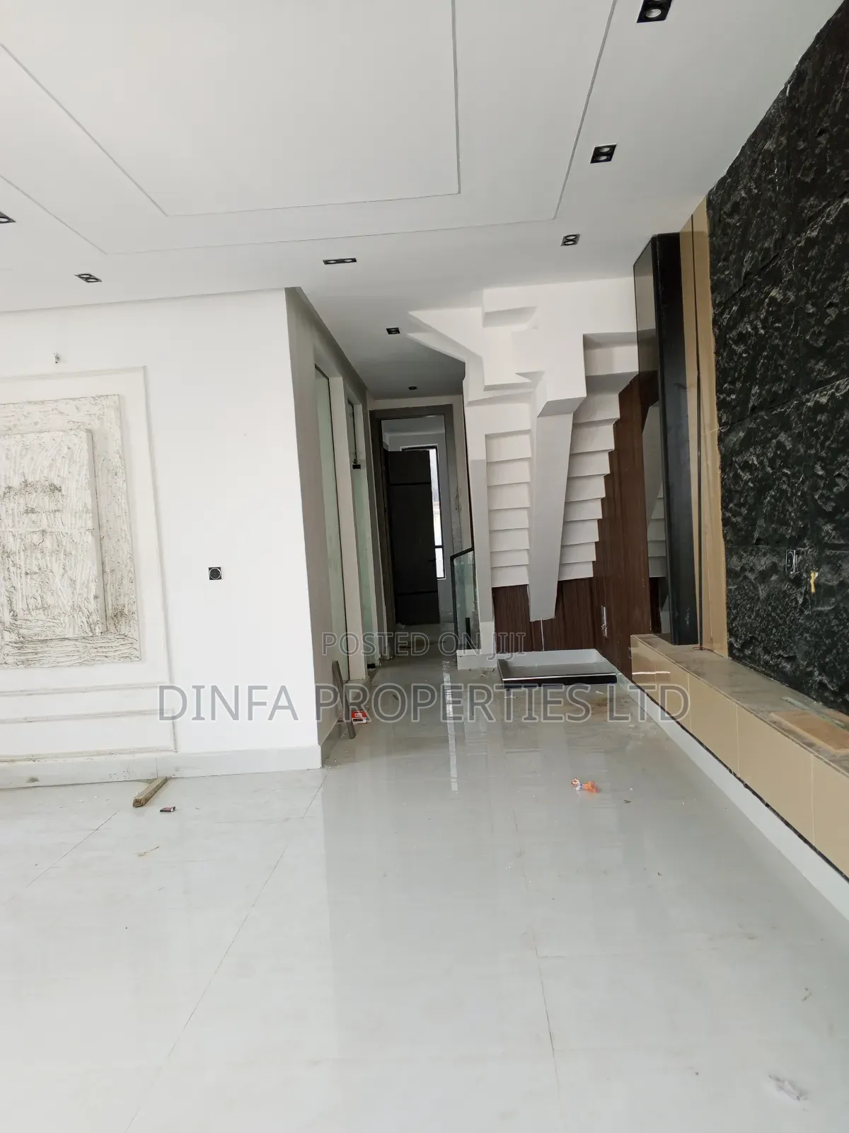 4bdrm Duplex in Lekki Toll Gate, Chevron for sale in Chevron