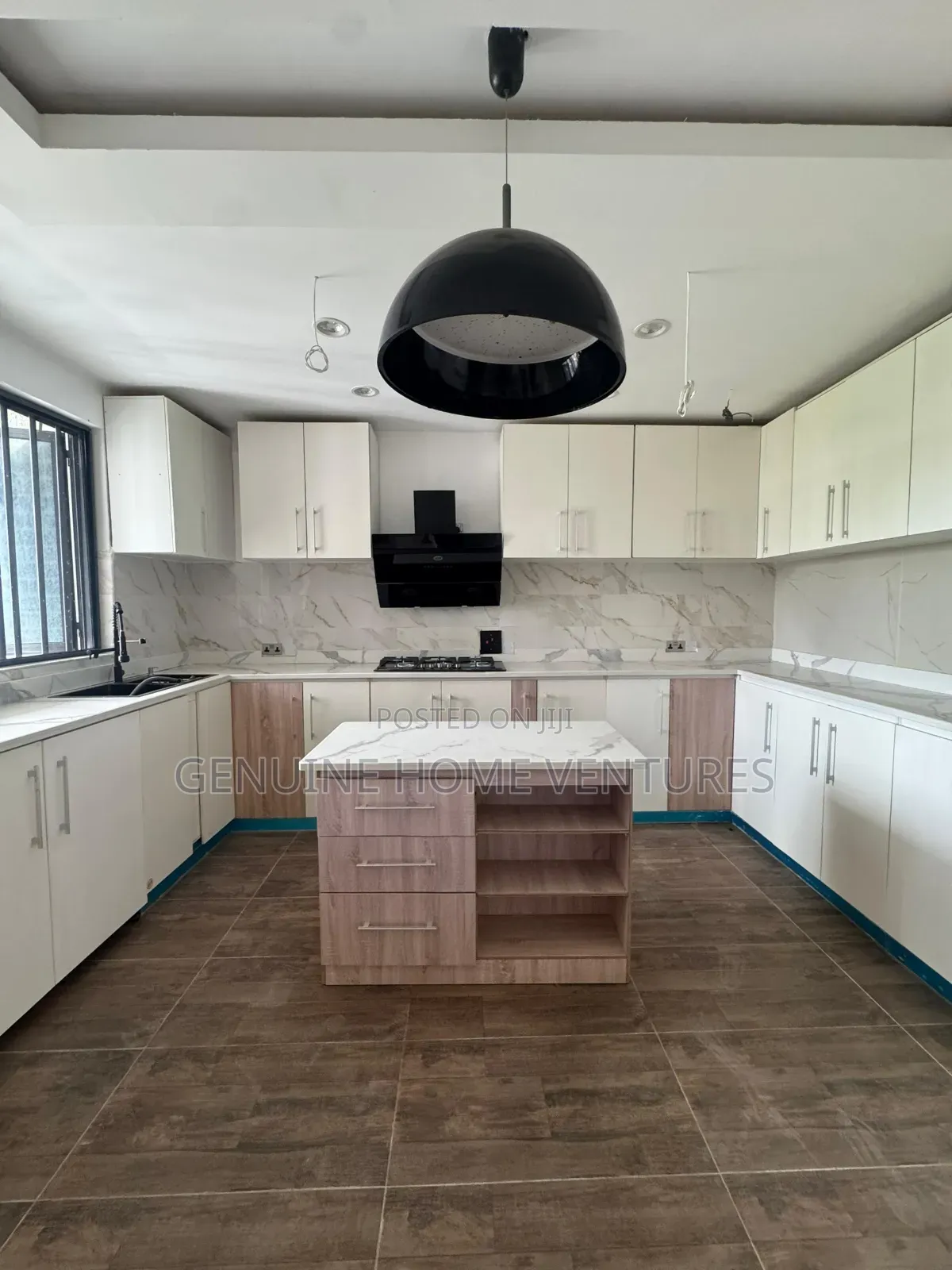 5bdrm Duplex in (Luxury) Ikate for rent in Ikate