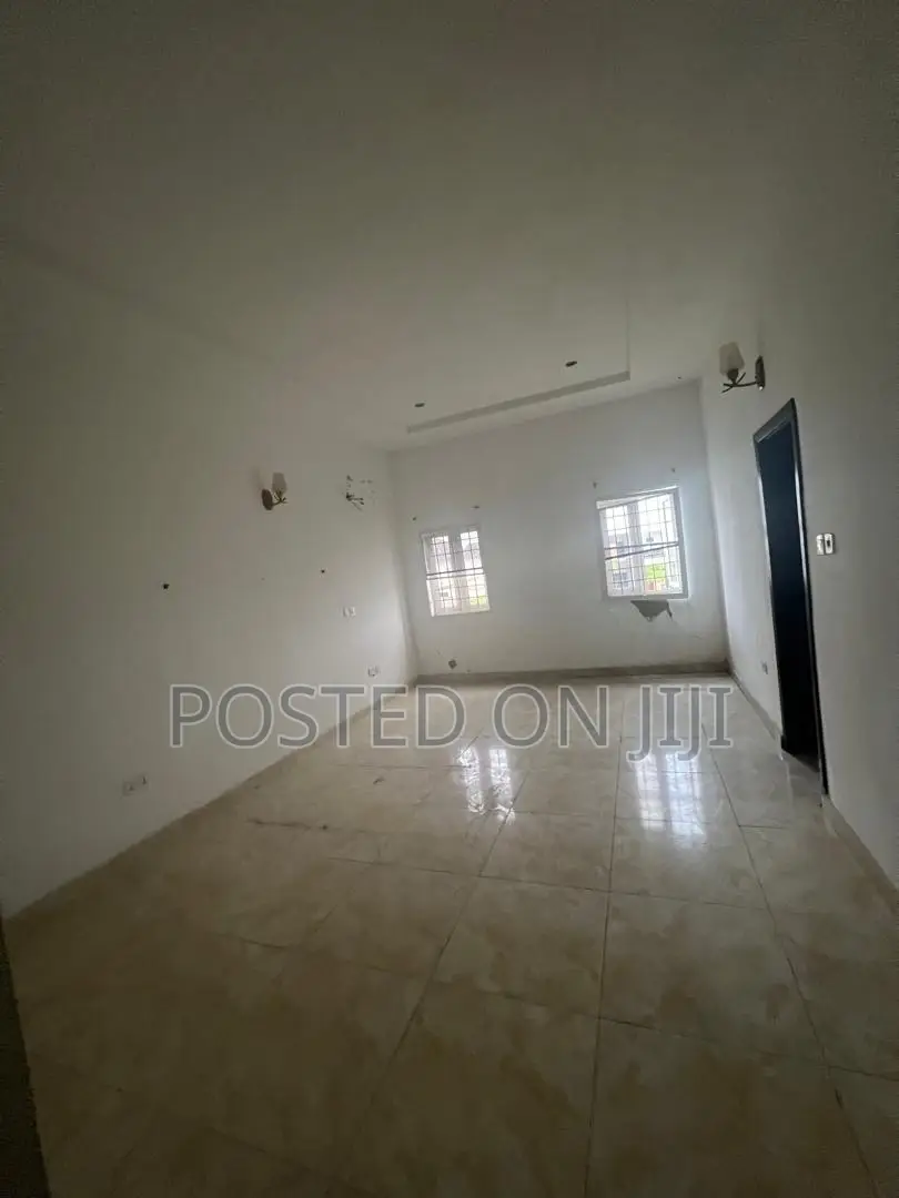 4bdrm Duplex in Lake View Estate, Lekki Phase 2 for rent in Lekki Phase 2