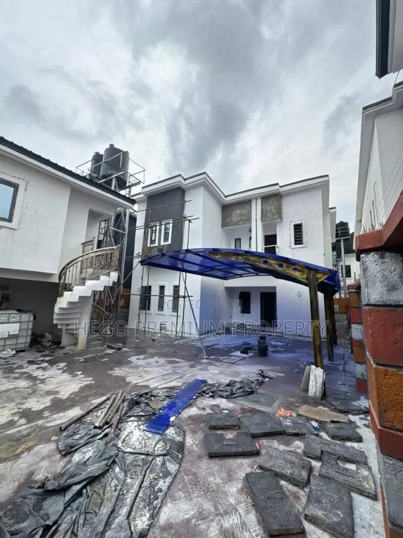 4bdrm Duplex in Estate, Rukpokwu for sale in Rukpokwu