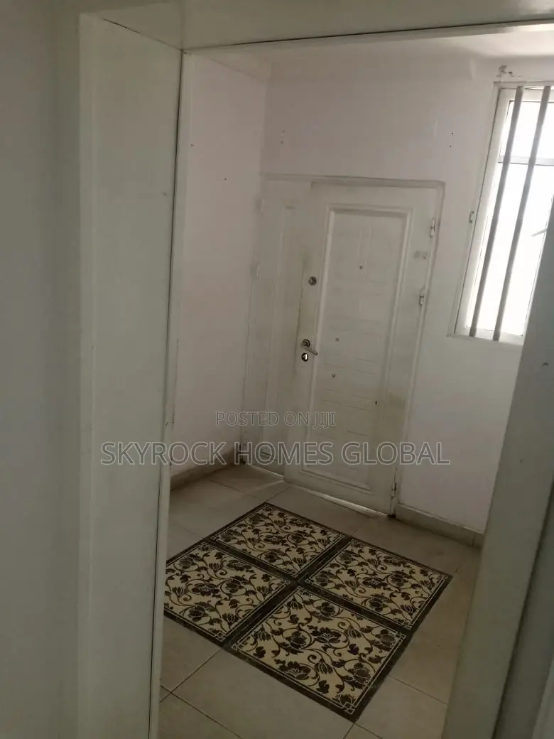 1bdrm Apartment in Agungi for rent in Agungi
