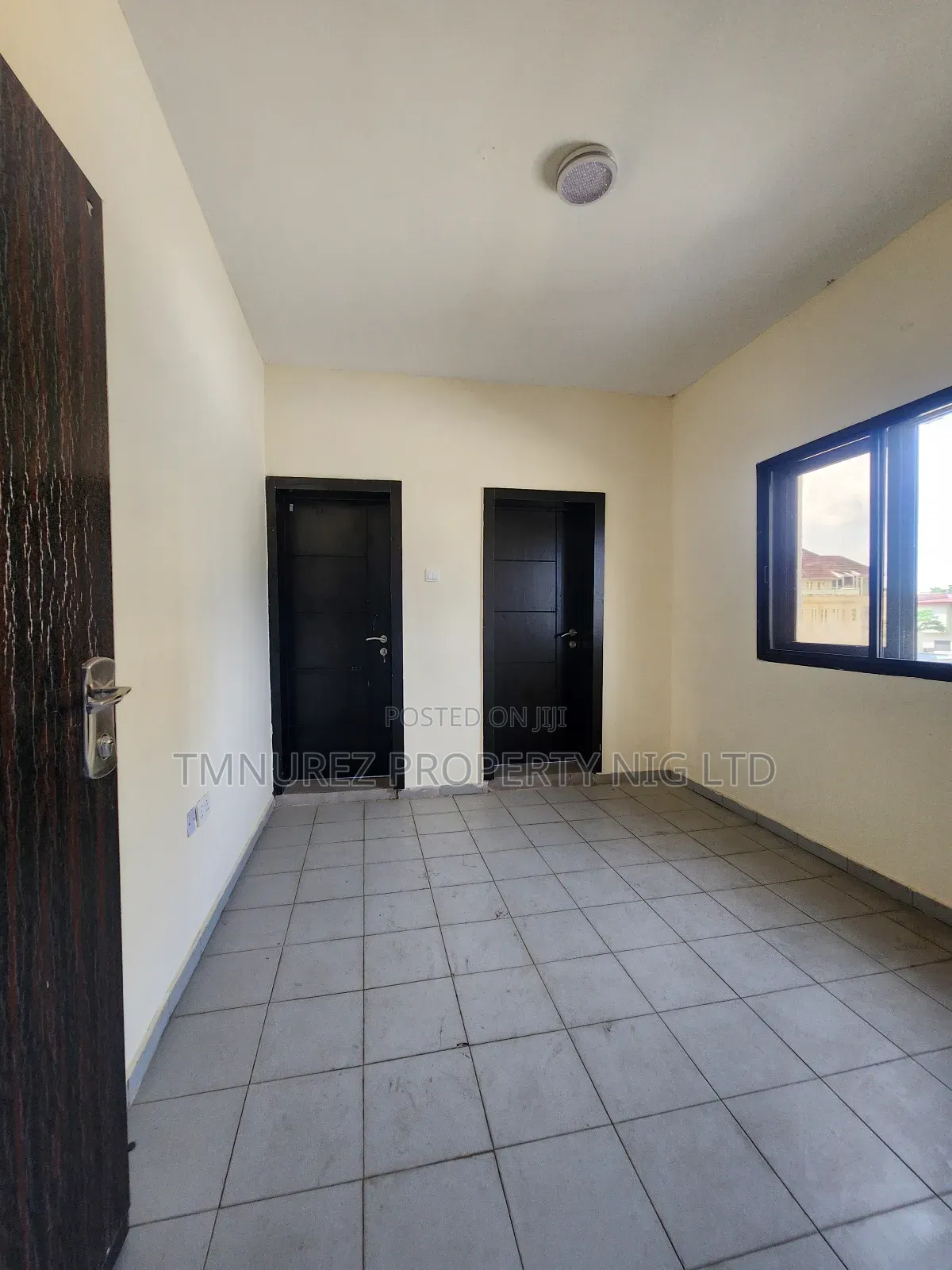 3bdrm Apartment in Lekki Phase1 for rent in Lekki