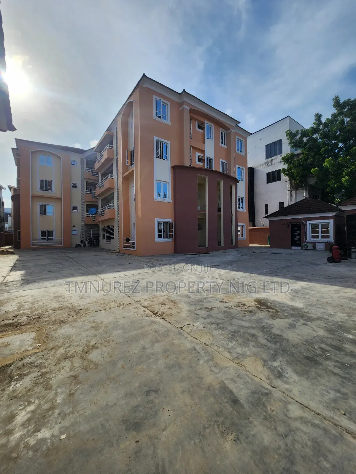 3bdrm Apartment in Victoria Island, 1004 for rent in 1004