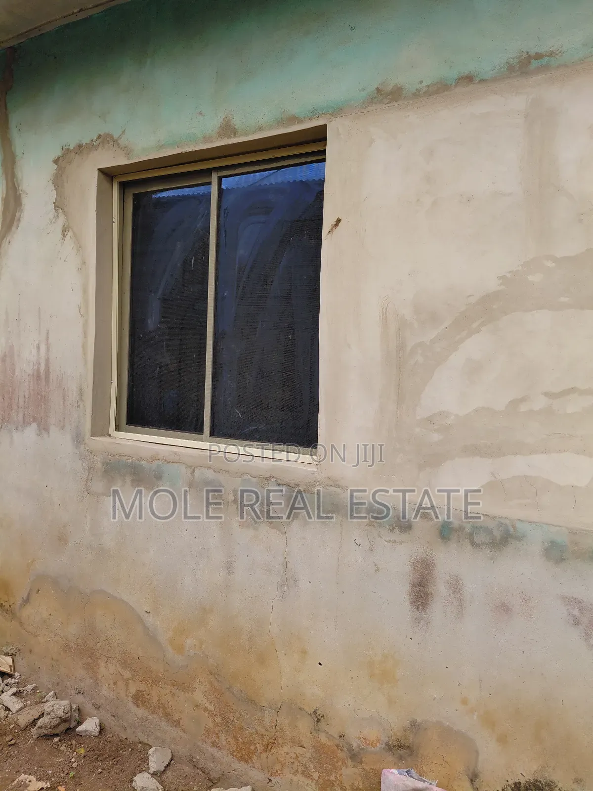Erstwillig Construction 4 Sale Distress Lagos in Falomo