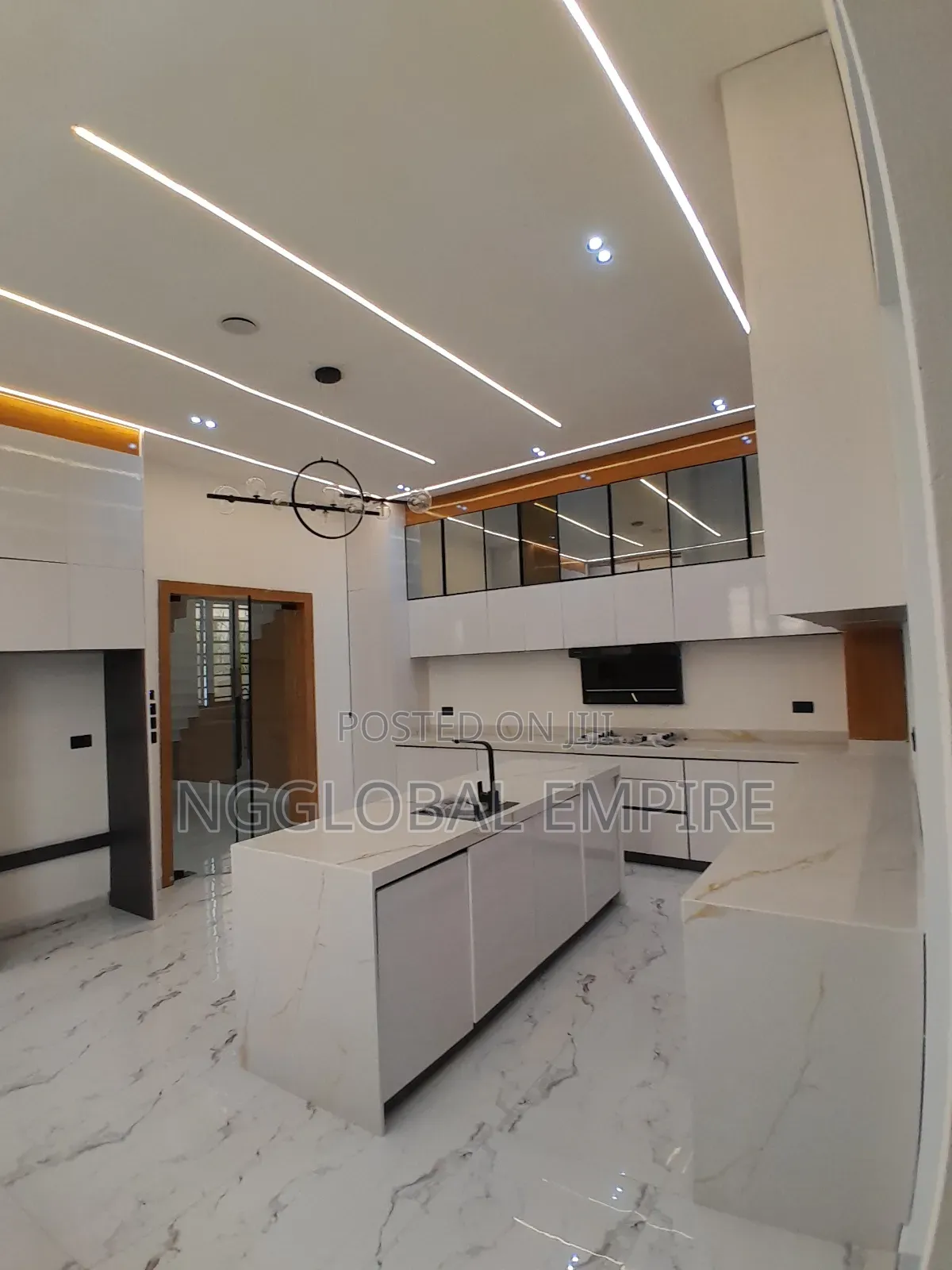 5bdrm Duplex in Lekki Palm City, Ado / Ajah for sale in Ado / Ajah
