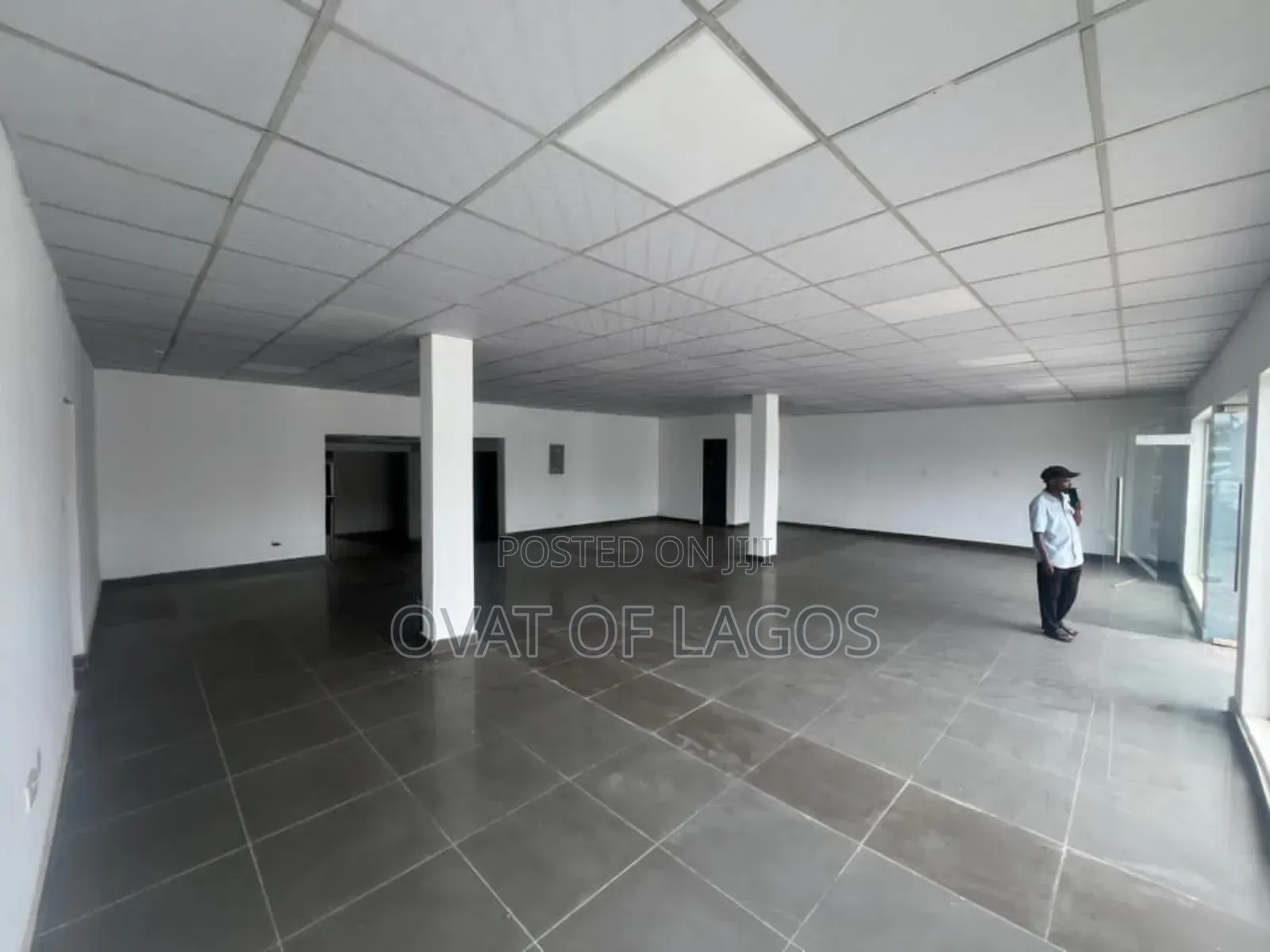 230sqm Office Space/ Shop Space in Lekki Phase 1