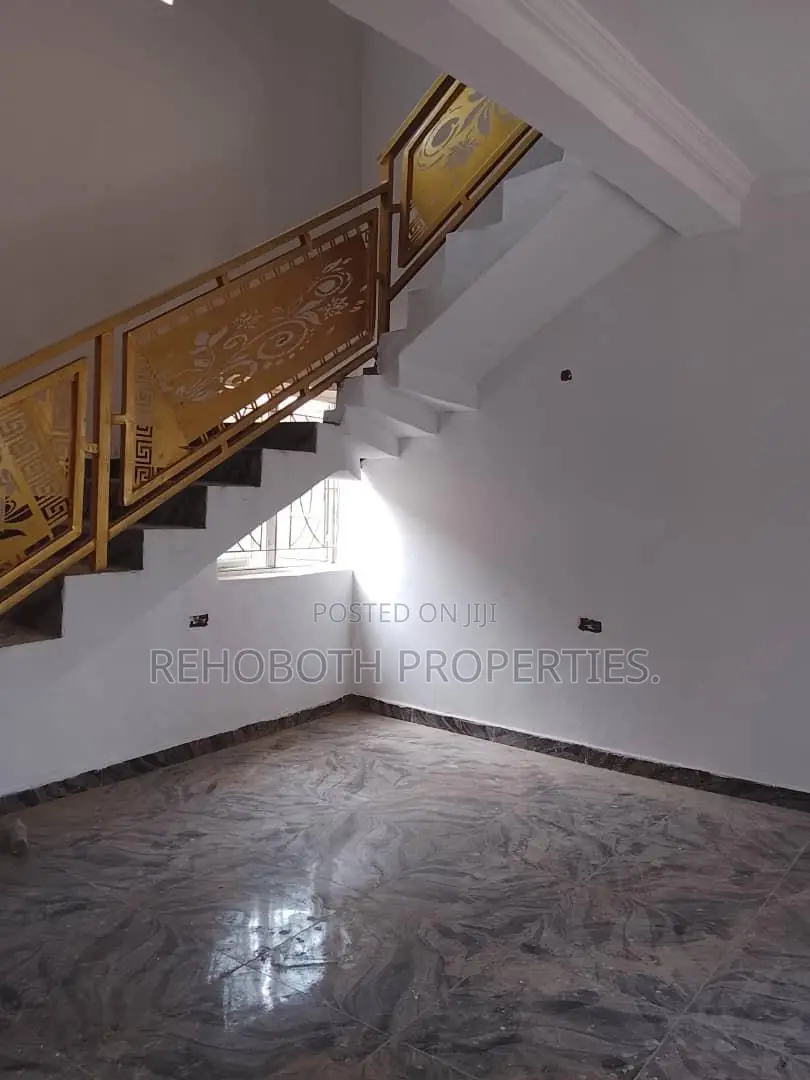 2bdrm Duplex in Idi Ahun, Akala Express for rent in Akala Express