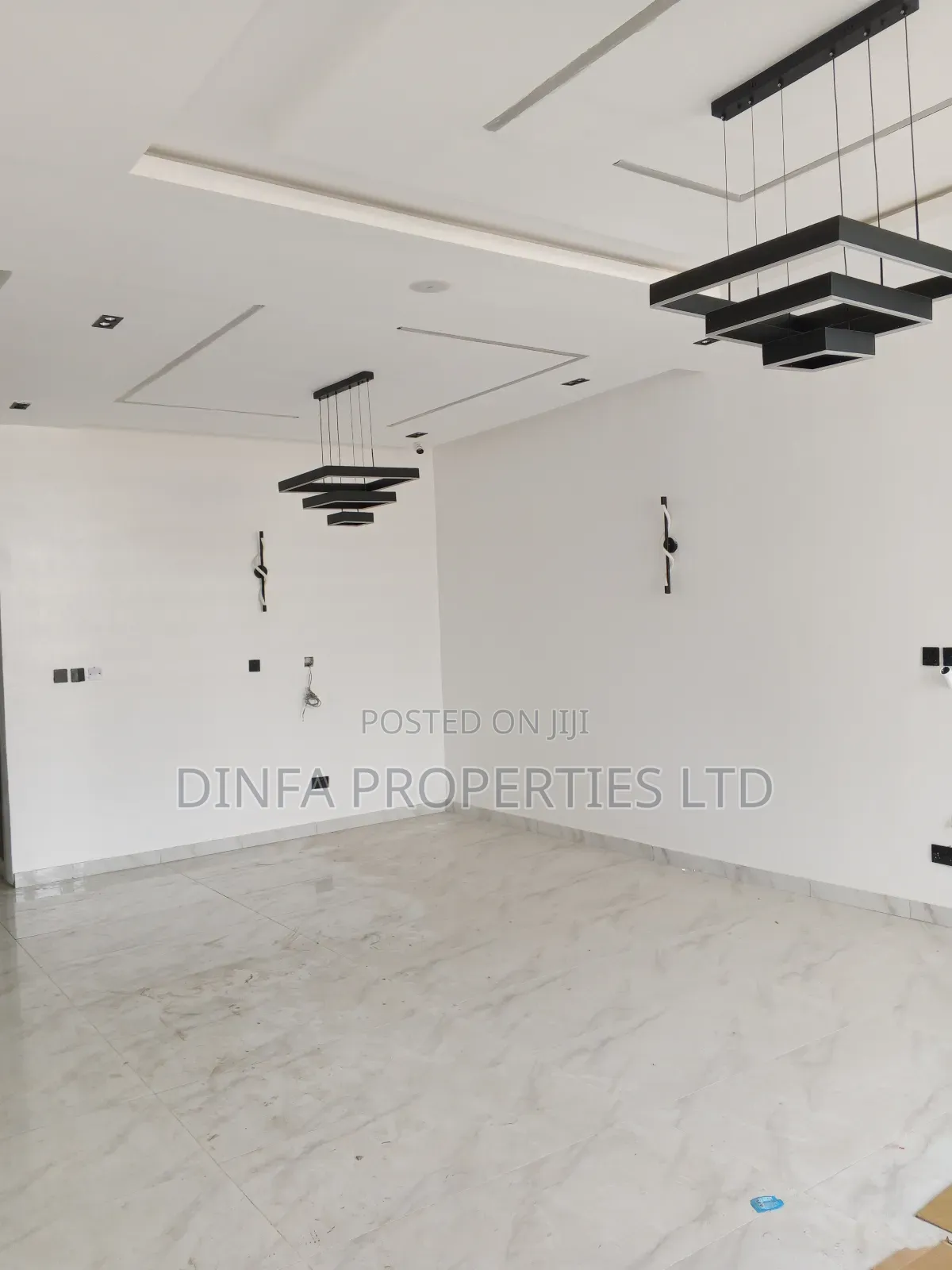 5bdrm Duplex in Lekki Toll Gate, Chevron for sale in Chevron