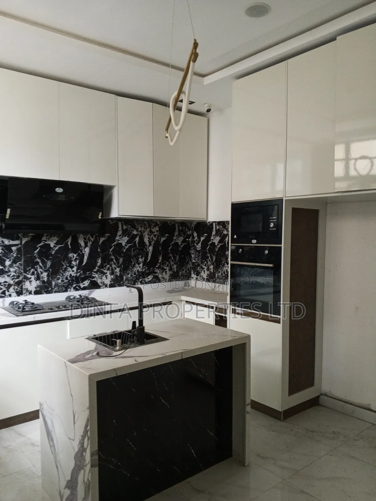 5bdrm Duplex in Lekki Toll Gate, Chevron for sale in Chevron