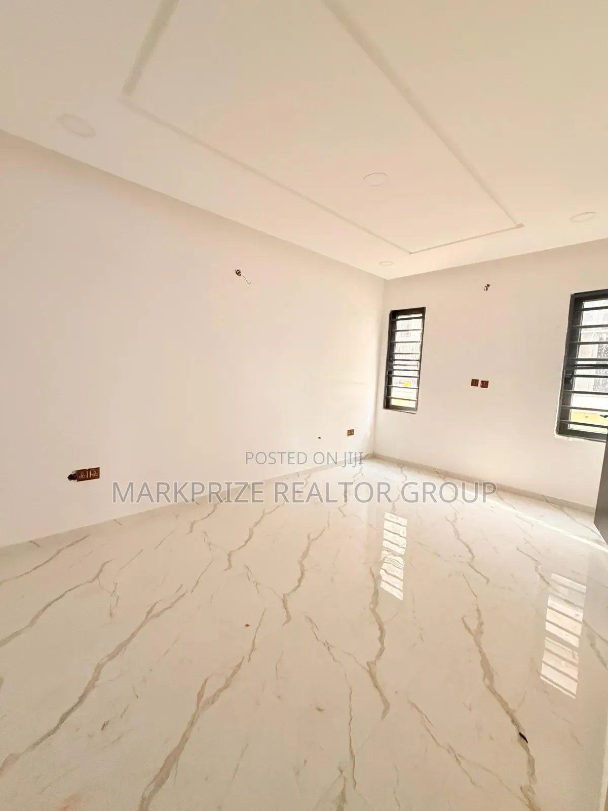 5bdrm Duplex in Anthony Maryland for sale in Anthony Village