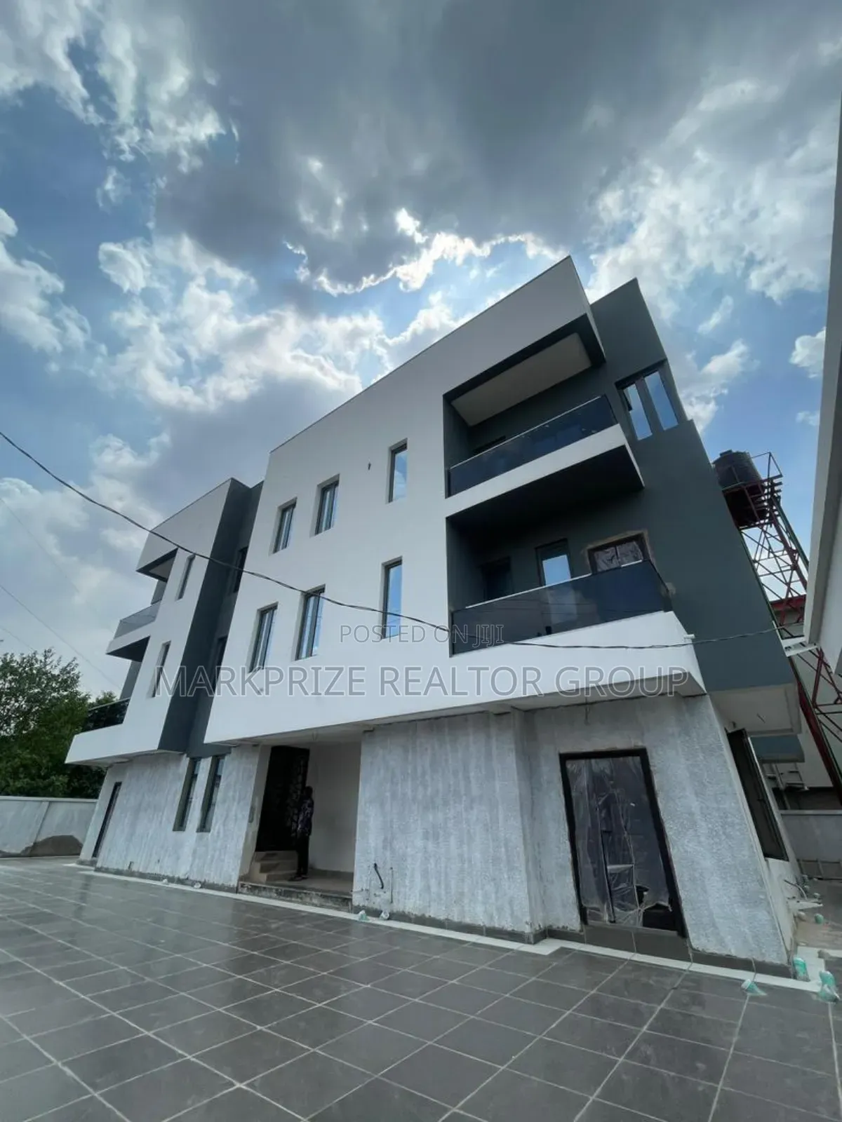 Furnished 4bdrm Duplex in Oko Oba Gra for sale in Oko-Oba