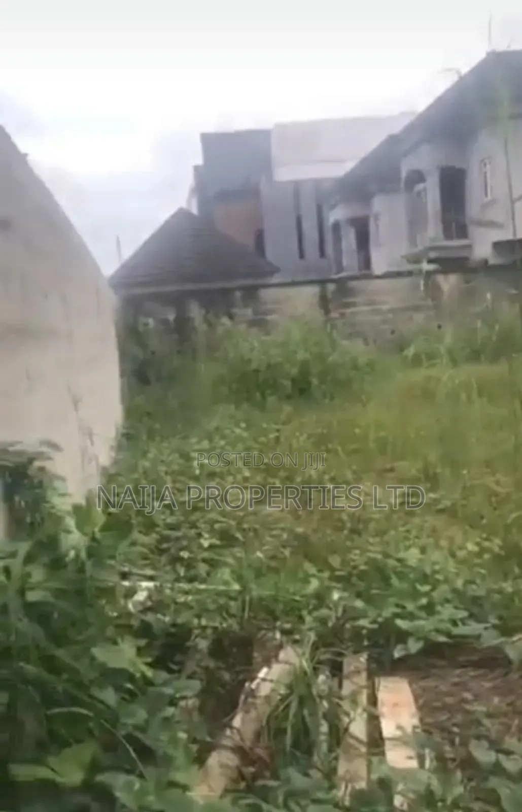 1548sqm Fenced Land at Ikate-Elegushi, Lekki for Sale in Ikate-Elegushi
