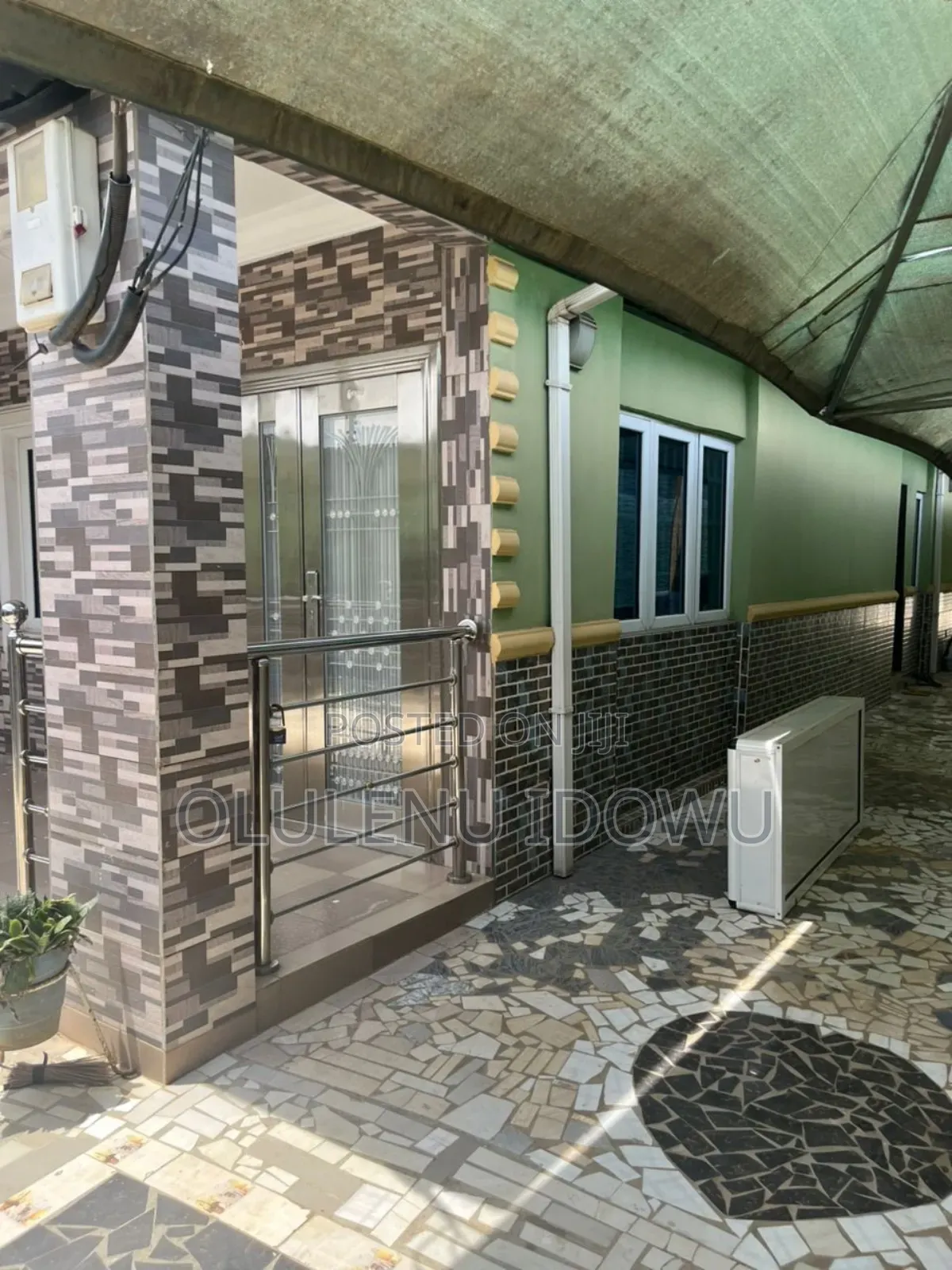 Furnished 2bdrm Bungalow in Iseri Olofin for sale in Iseri Olofin