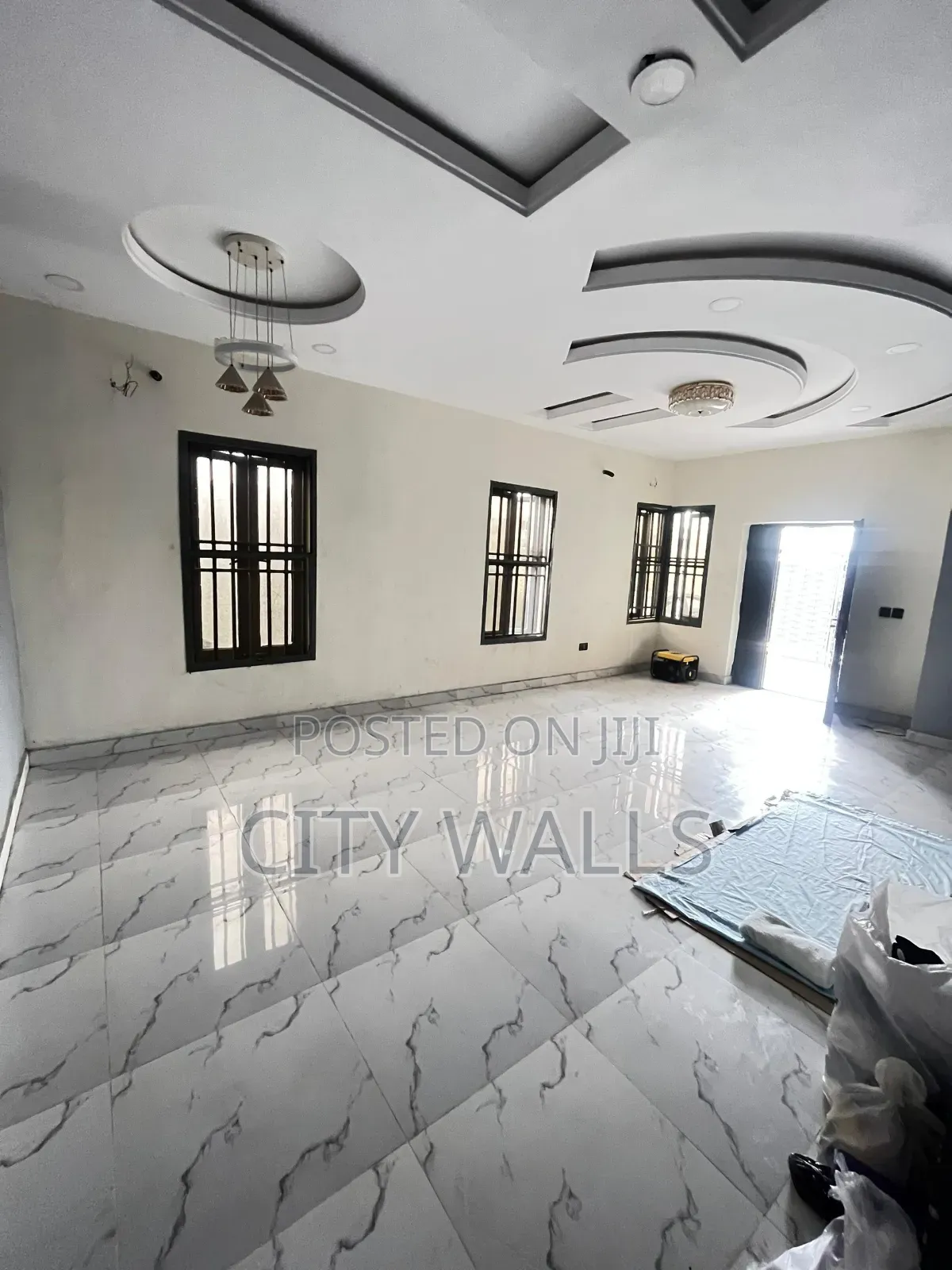 4bdrm Townhouse/Terrace in Ologolo for Sale in Ologolo