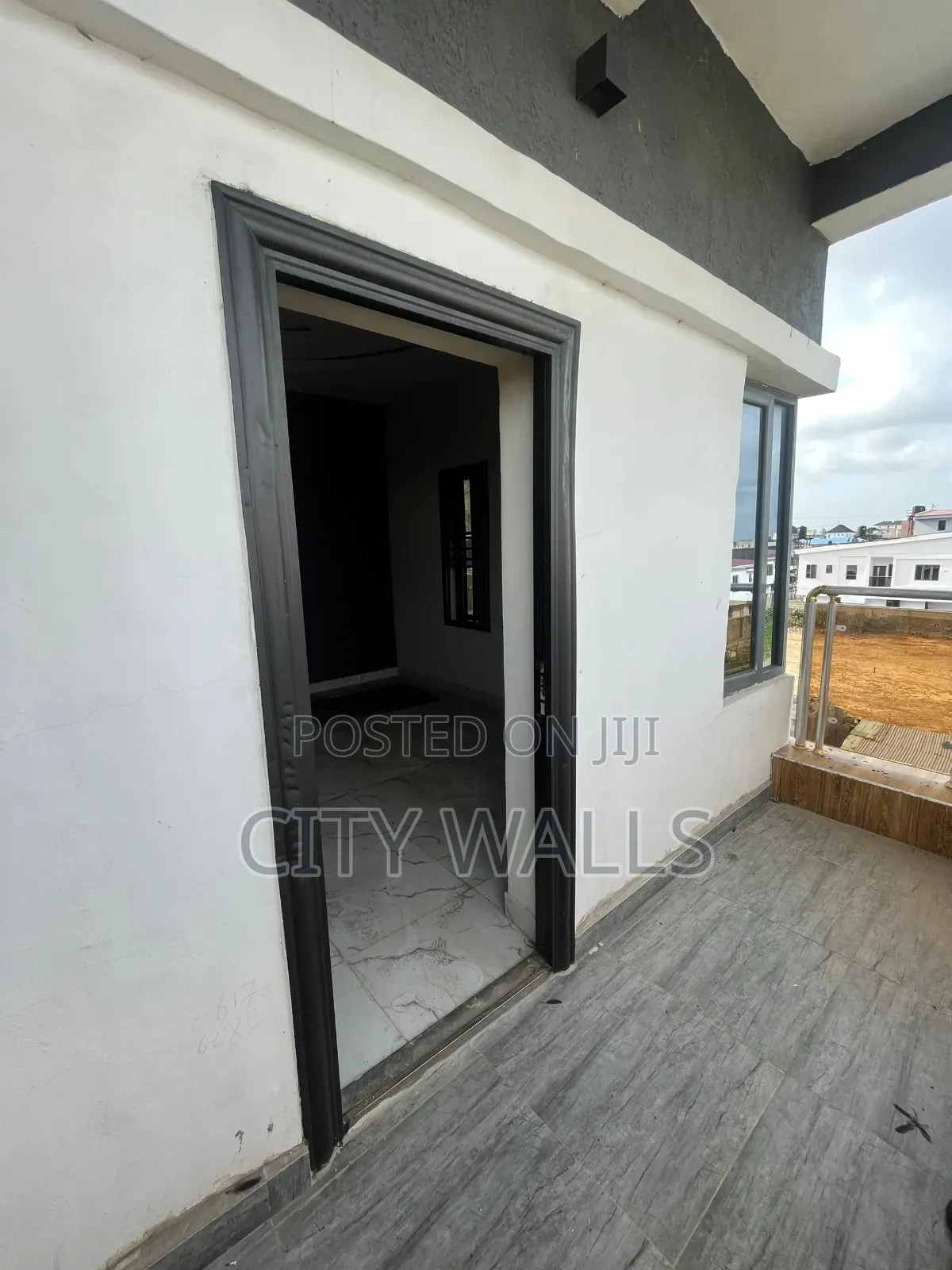 4bdrm Townhouse/Terrace in Ologolo for Sale in Ologolo
