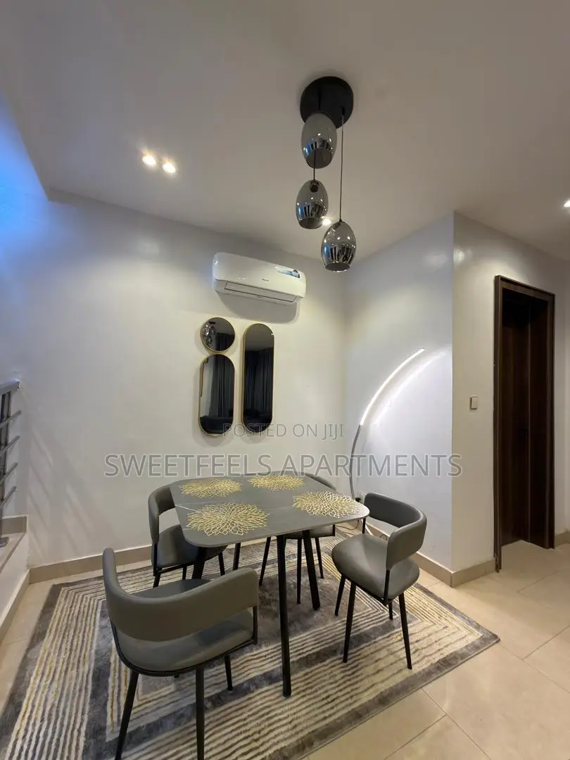 Luxury 3-Bedroom Shortlet – in Jericho