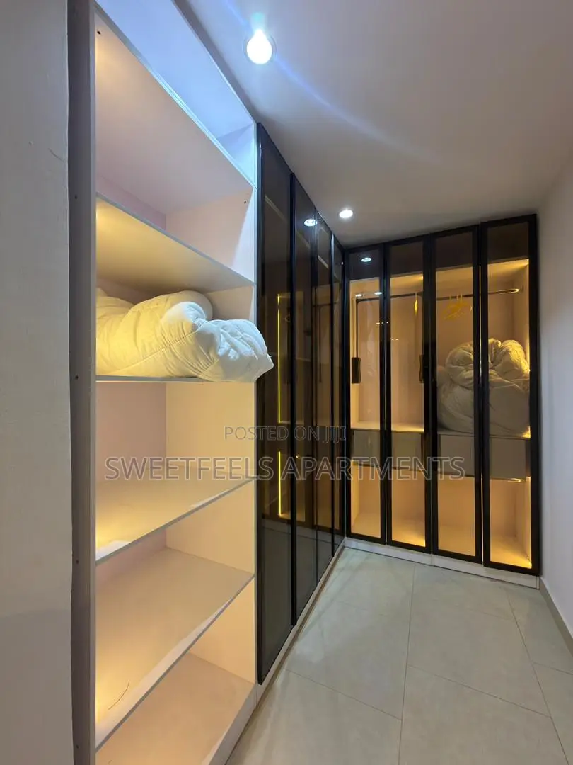 Luxury 3-Bedroom Shortlet – in Jericho