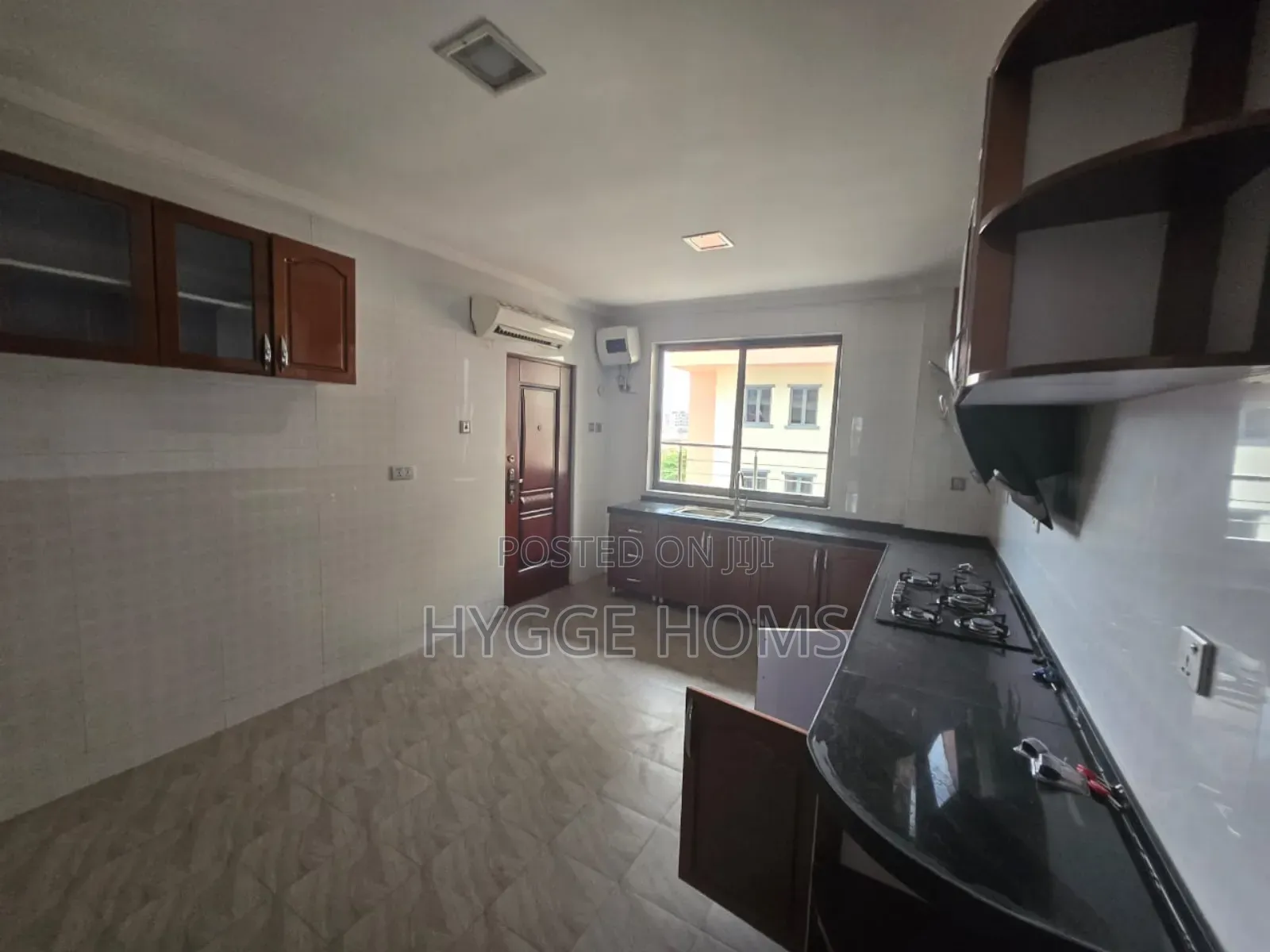 3bdrm Apartment in Oniru Victoria for rent in Victoria Island