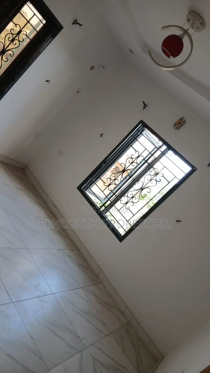 2bdrm Apartment in Asaka Elebu,Close To, Akala Express for rent in Akala Express