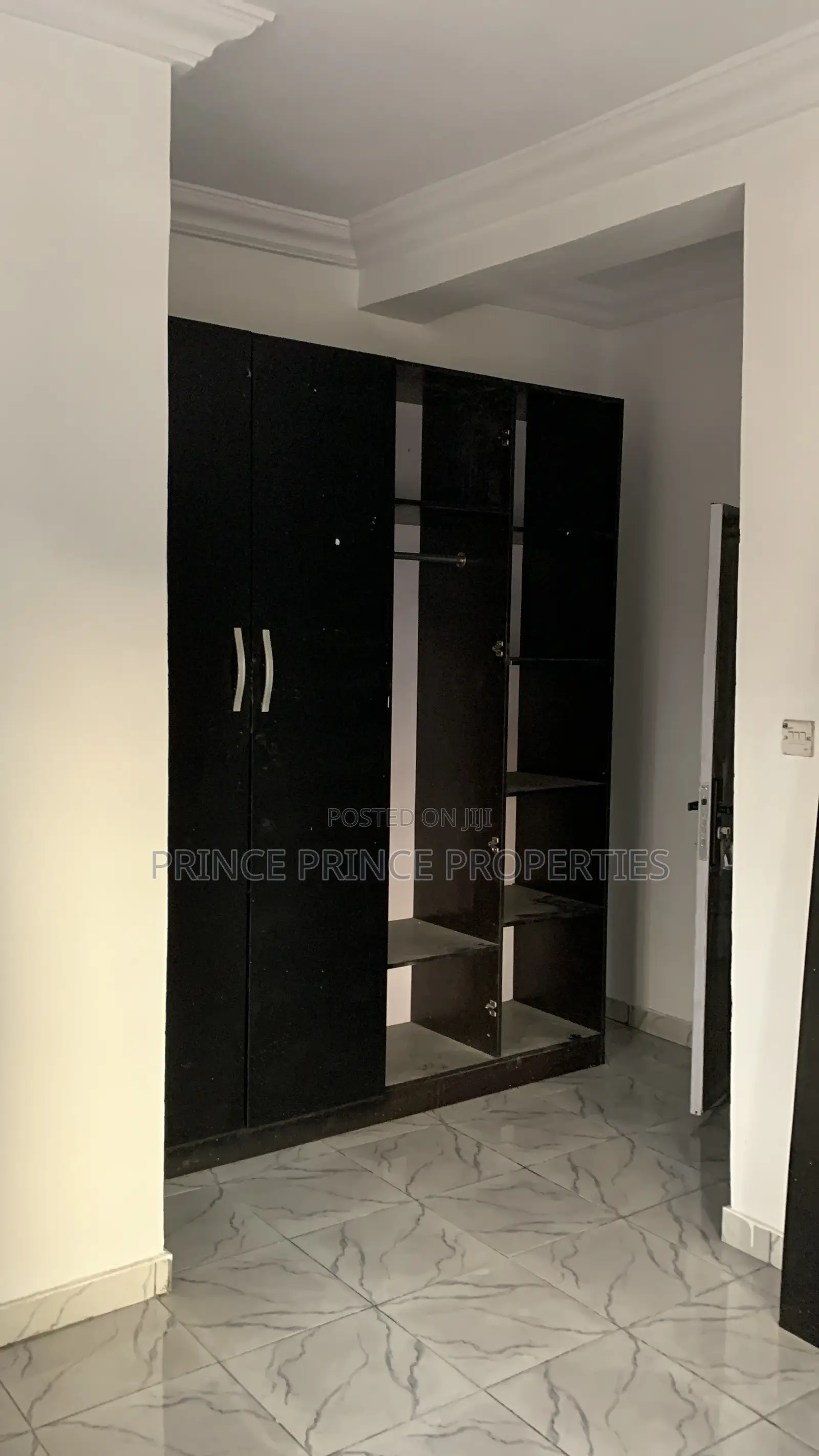 Furnished 3bdrm Block of Flats in Green Estate, Apple Junction for rent in Apple Junction