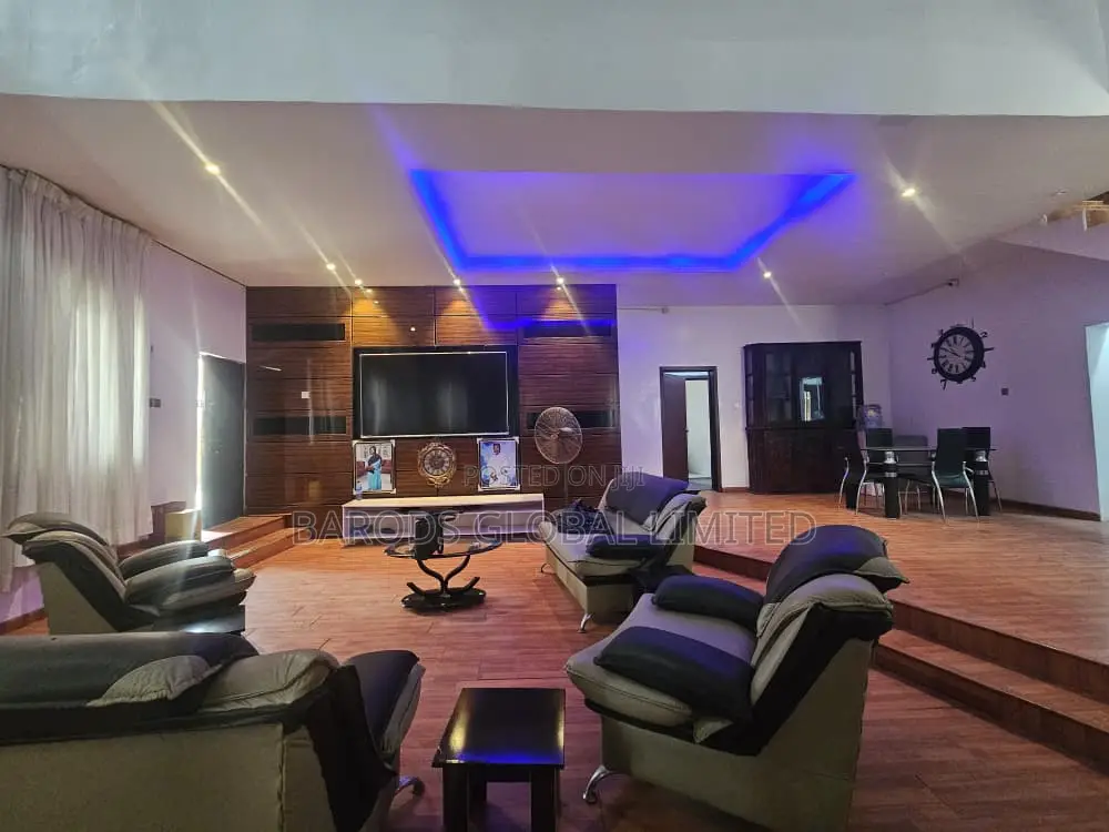 6bdrm Duplex in Lipede Estate,, Abeokuta South for sale in Abeokuta South