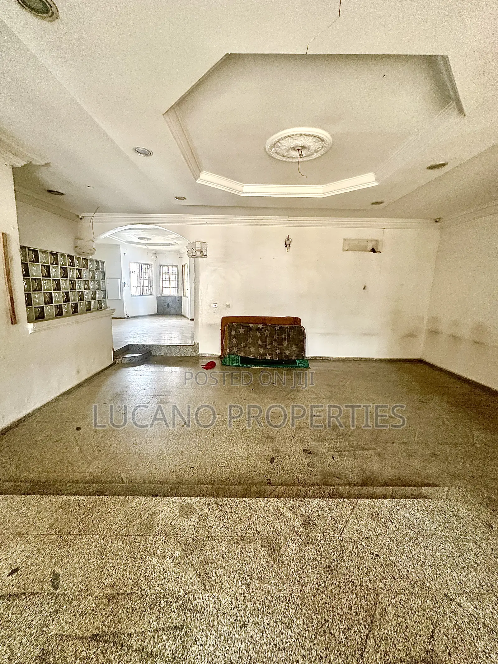 Suitable Space for Restaurant, Lounge, Private Office, Etc in Maitama