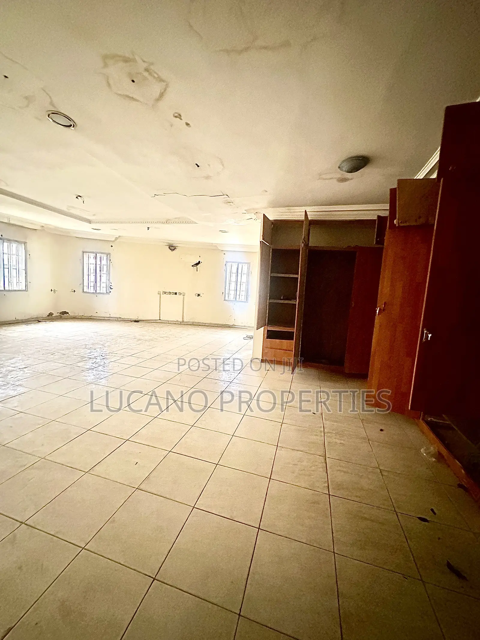 Suitable Space for Restaurant, Lounge, Private Office, Etc in Maitama