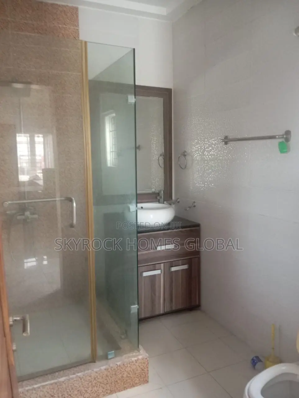 4bdrm Duplex in Lekki Phase 1 for rent in Lekki Phase 1