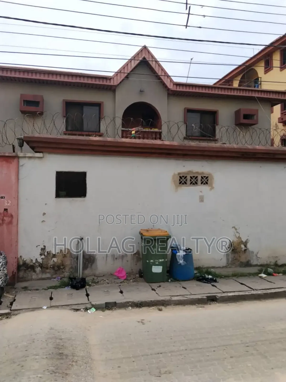 3bdrm Block of Flats in Ago Palace for sale in Ago Palace