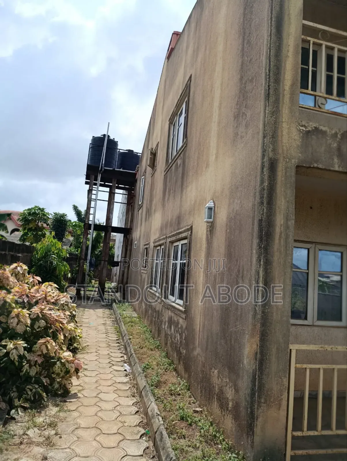 3bdrm Duplex in In A Secure Location, Igando / Ikotun/Igando for sale in Igando / Ikotun/Igando