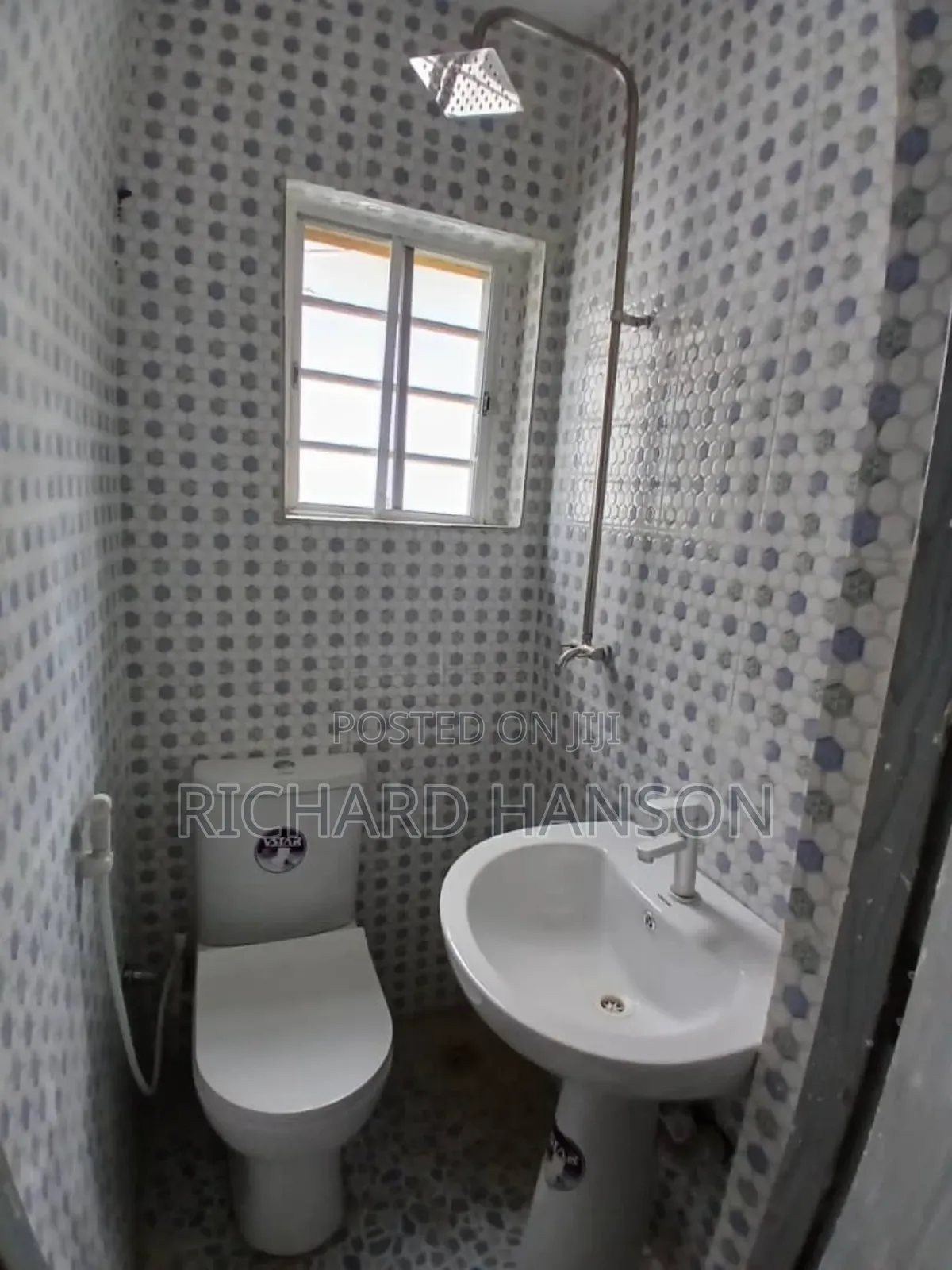 4bdrm Duplex in Oxford, Abijo for rent in Abijo
