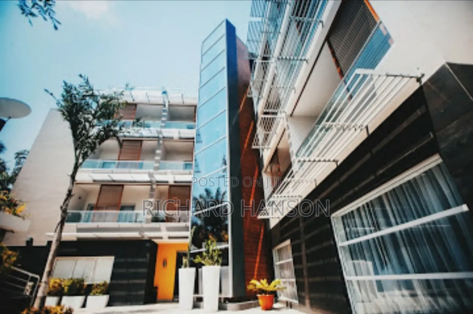 Hotel for Sale Vi Lagos in Victoria Island Extension