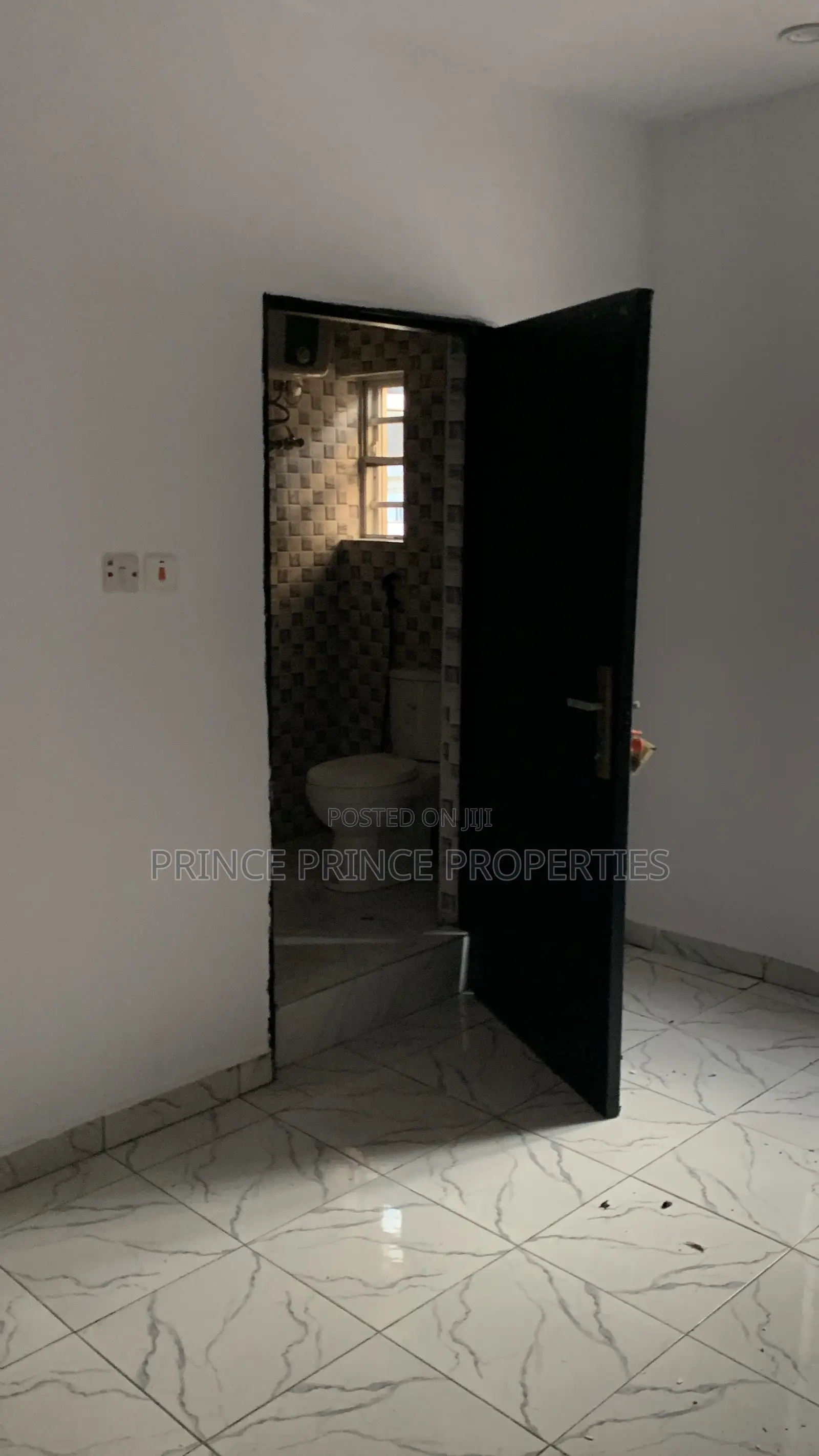 Furnished 2bdrm Block of Flats in Green Estate, Apple Junction for rent in Apple Junction