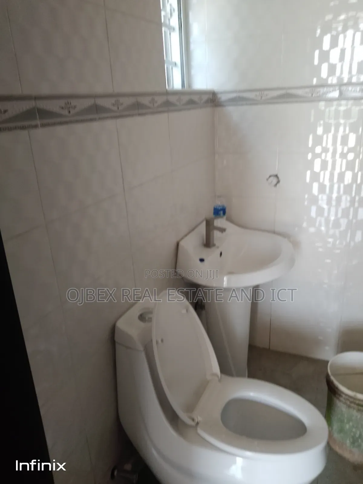 Furnished 3bdrm Duplex in Abijo, Amity Estate, Ajah for sale in Ajah