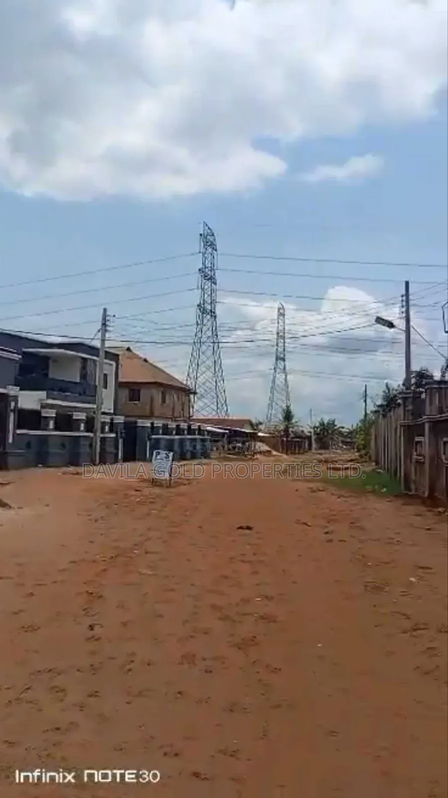 12bdrm Block of Flats in Benin City for sale in Benin City