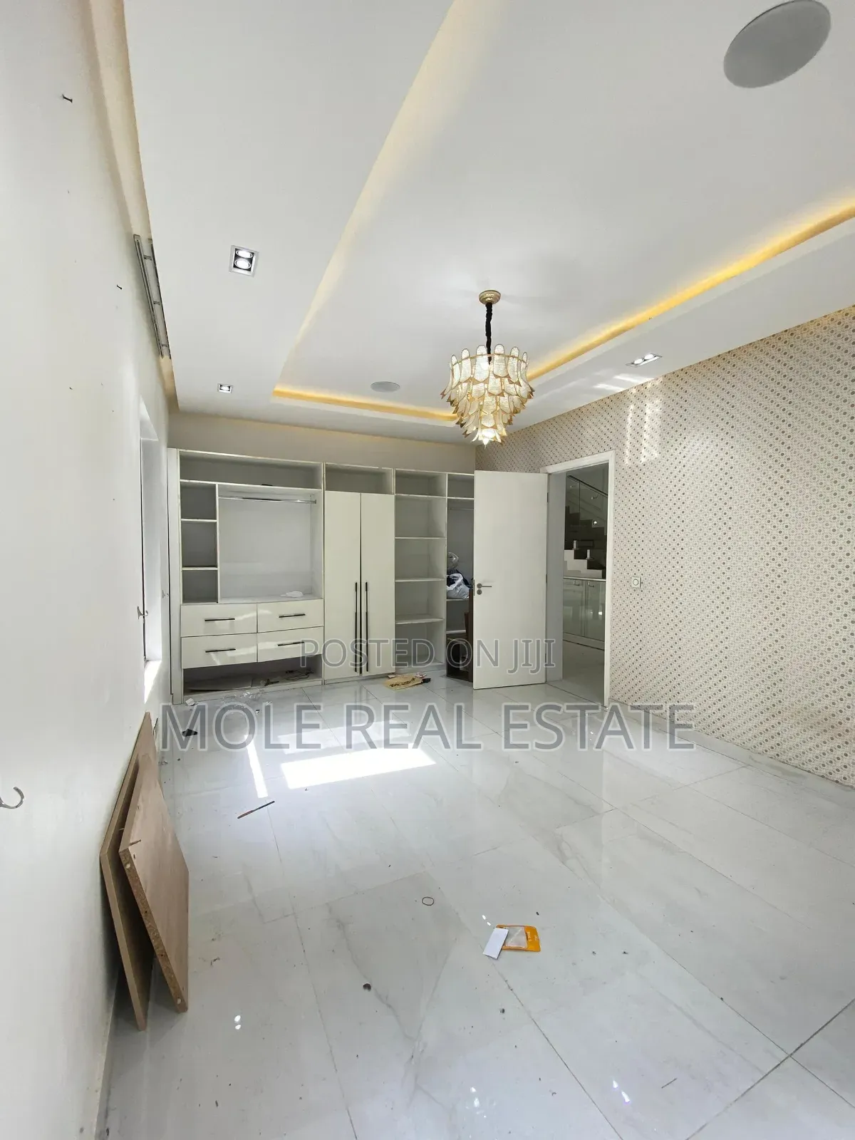 Furnished 6bdrm Duplex in Old Ikoyi for sale in Old Ikoyi