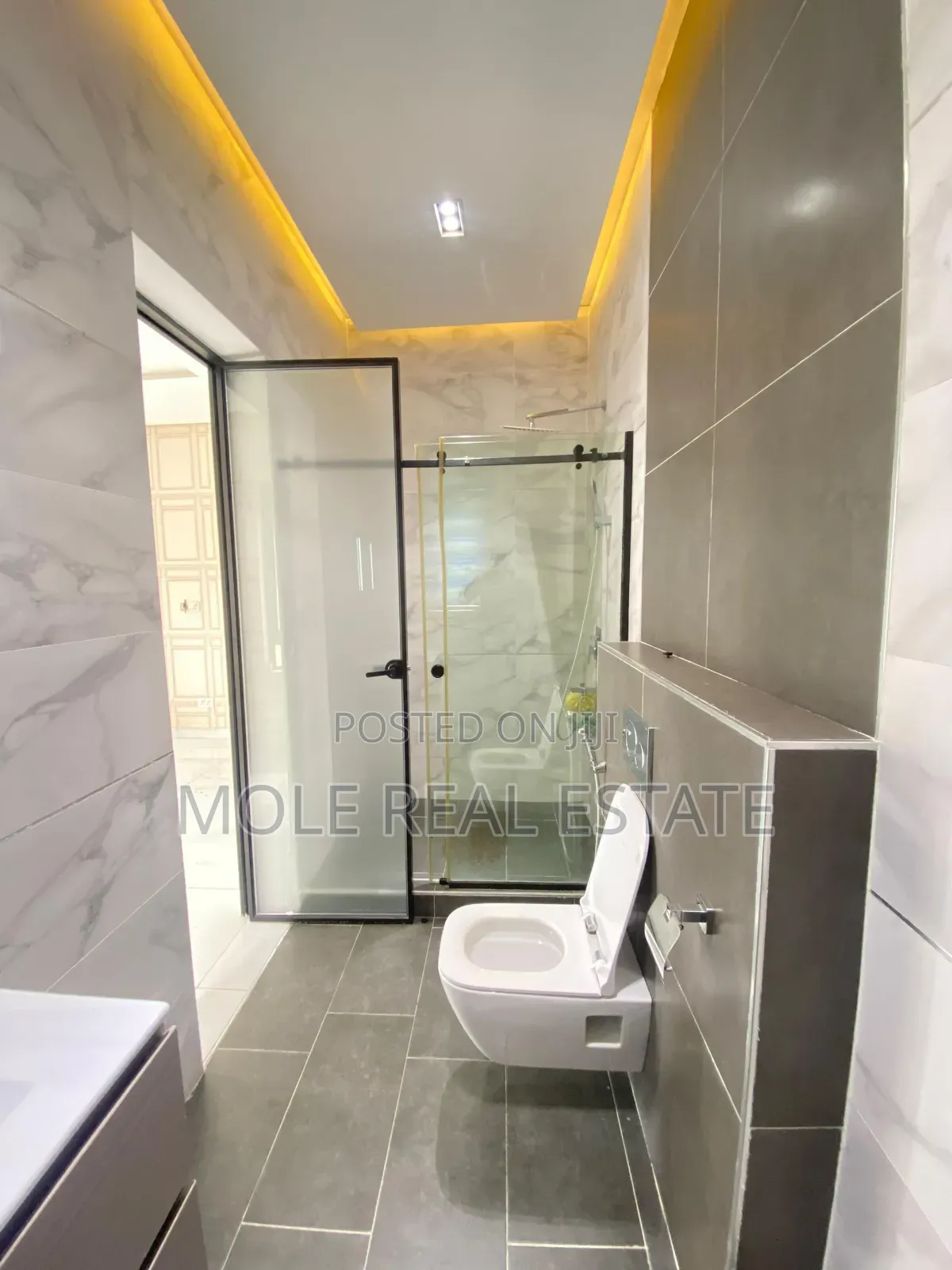 Furnished 6bdrm Duplex in Old Ikoyi for sale in Old Ikoyi