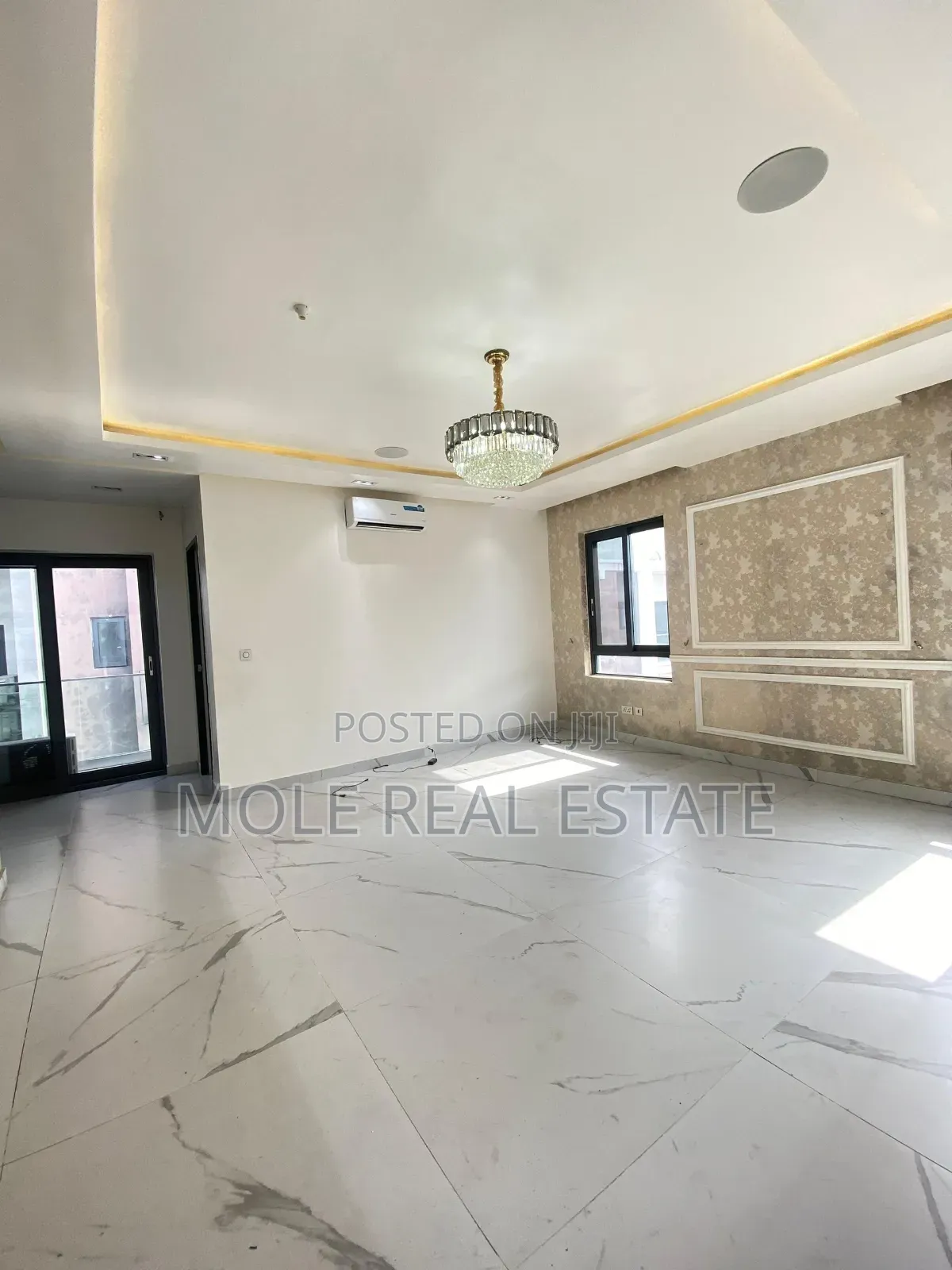 Furnished 5bdrm Duplex in Ikoyin for sale in Old Ikoyi