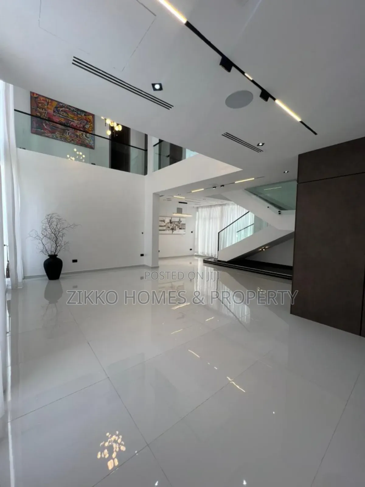 5bdrm Duplex in Lekki for sale in Lekki