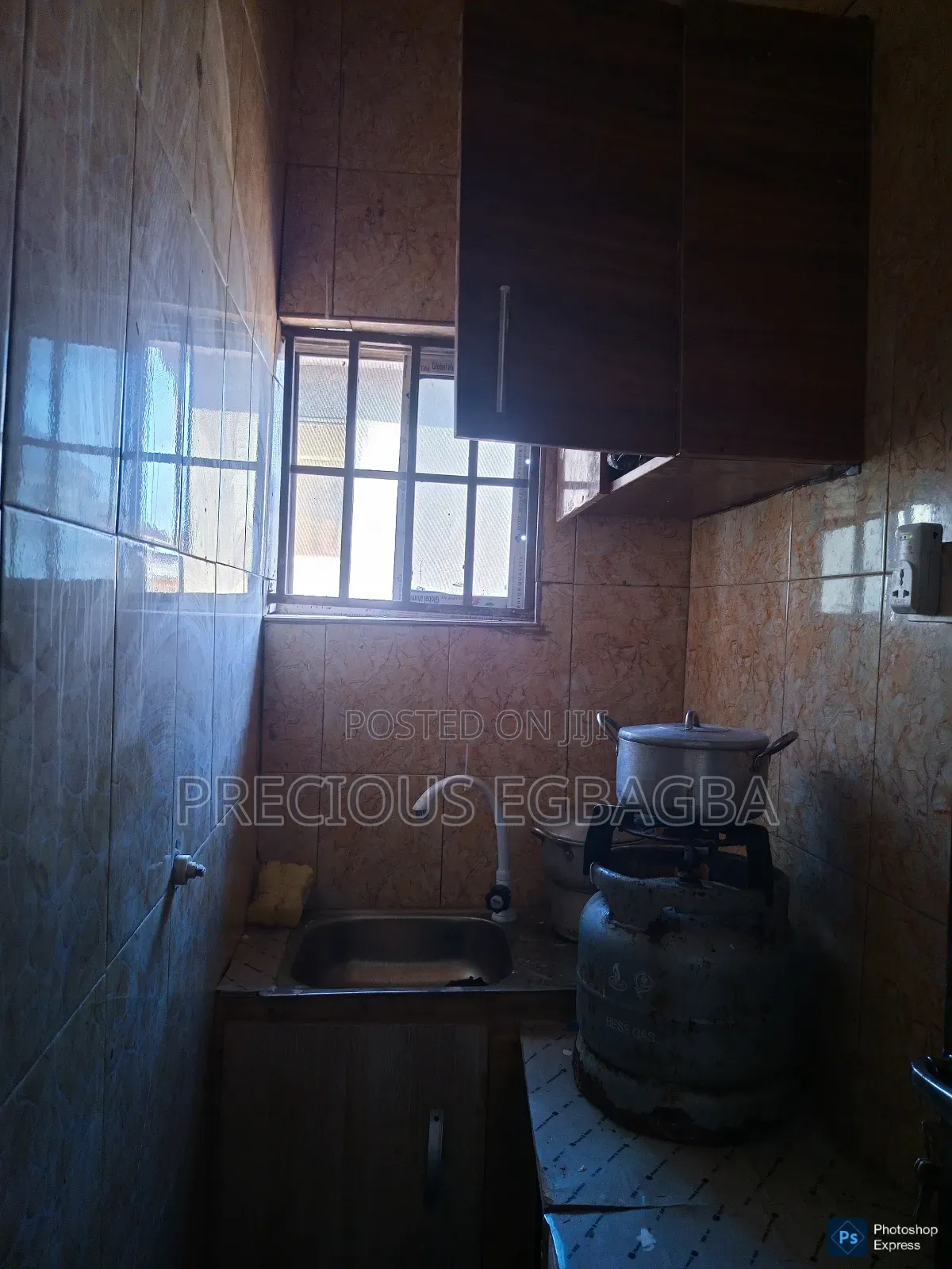 Mini Flat in a Nice Neighborhood With Steady Light in Egbeda