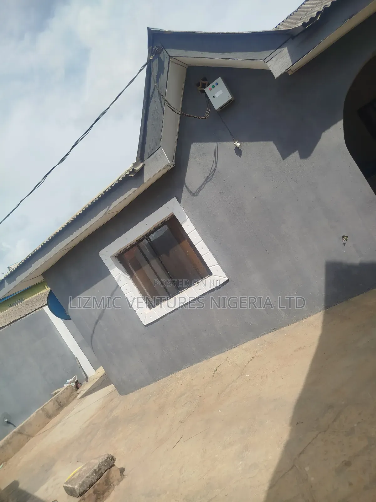 3bdrm Bungalow in Oshin, Ayobo for sale in Ayobo