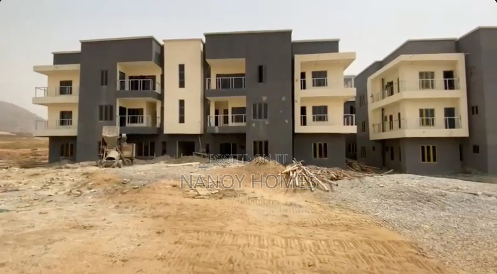 3bdrm Townhouse/Terrace in Bellvista Estate, Lugbe District for sale in Lugbe District